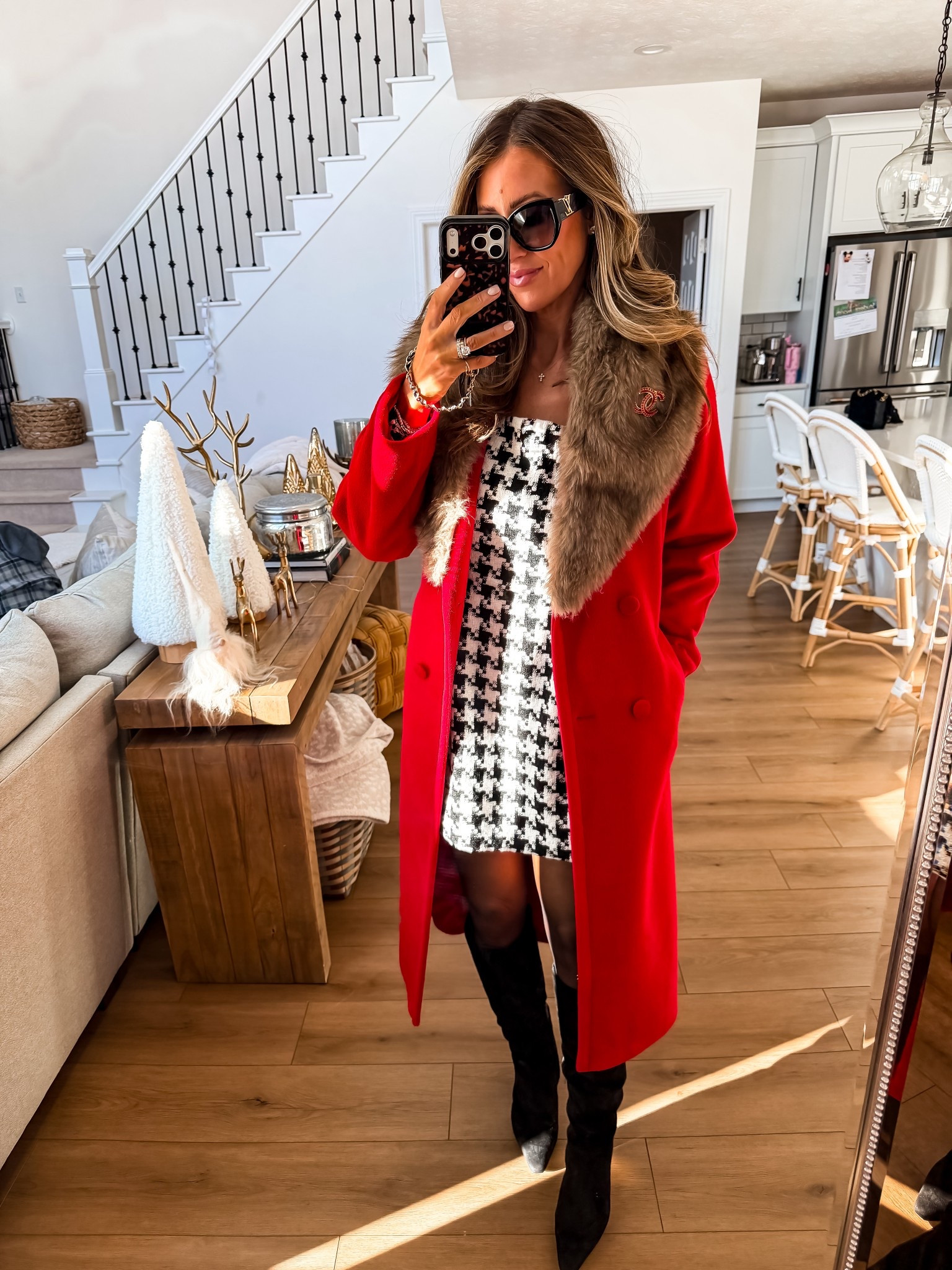 Santa brunch 🎅🏻✨🥂 OOTD 

#LTKootd #LTKHoliday #LTKmomlife