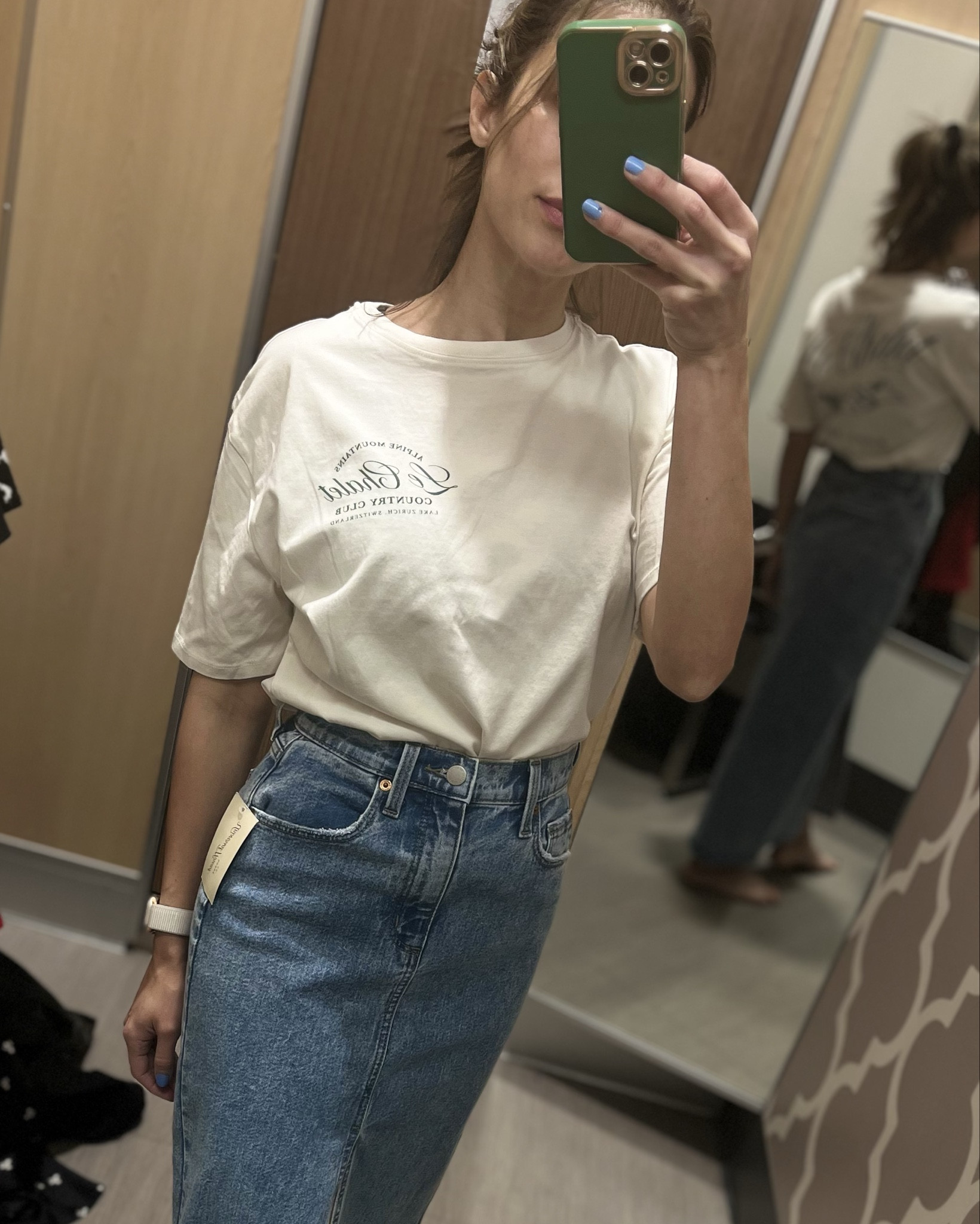 I had to get this adorable ski inspired T-shirt and denim skirt. Love the nostalgic feel of it. 

#LTKHoliday #LTKSeasonal #LTKFindsUnder50