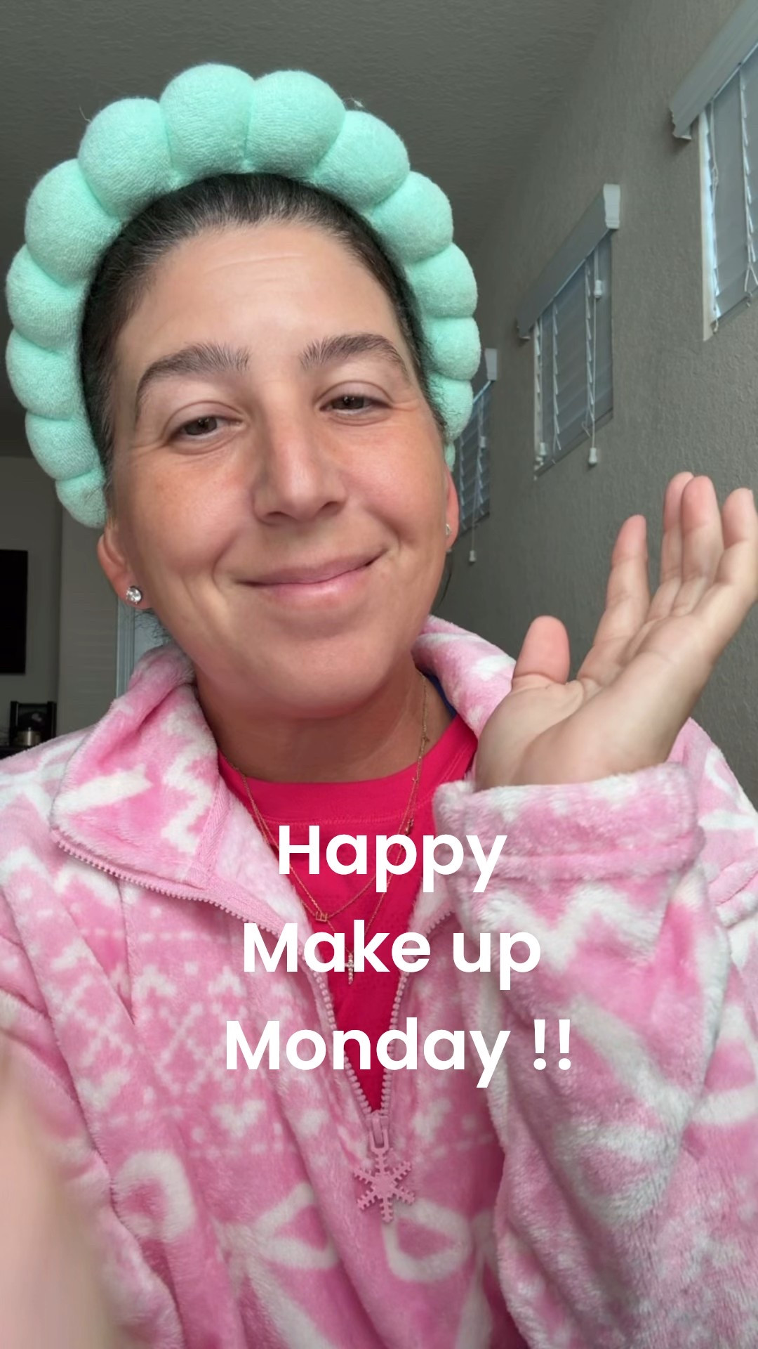 Make up Monday ❄️cold weather edition! 

#LTKBeauty #LTKmorningroutine #LTKmomlife