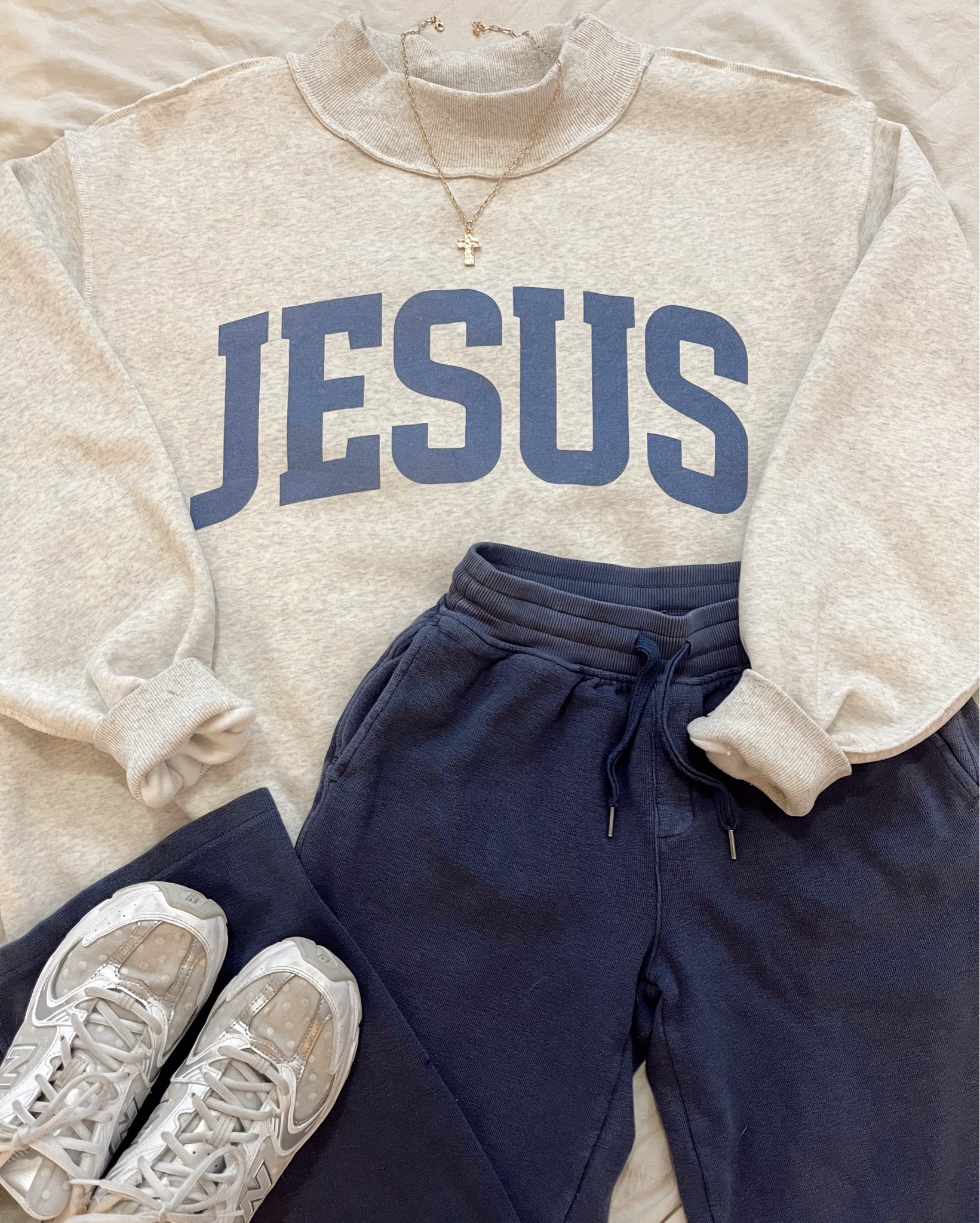 styling a cute reversible faith mockneck with trousers & athletic shorts for a winter evening at home❄️🖤🧸 

#LTKFindsUnder100 #LTKootd #LTKActive