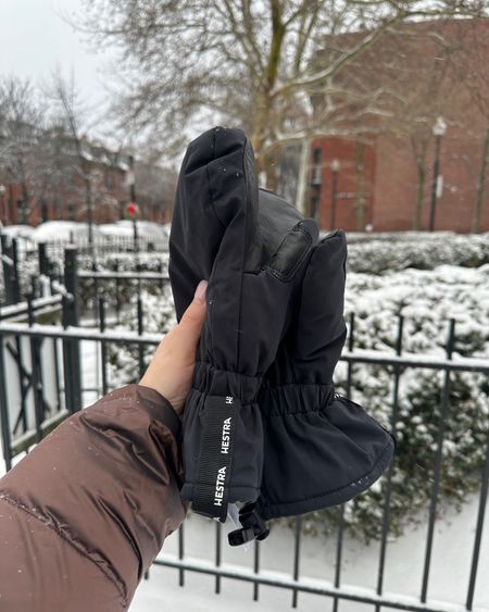 The best winter gloves 🥶 I wear size 7

Ski gear, winter accessories, ski gloves

#LTKSeasonal