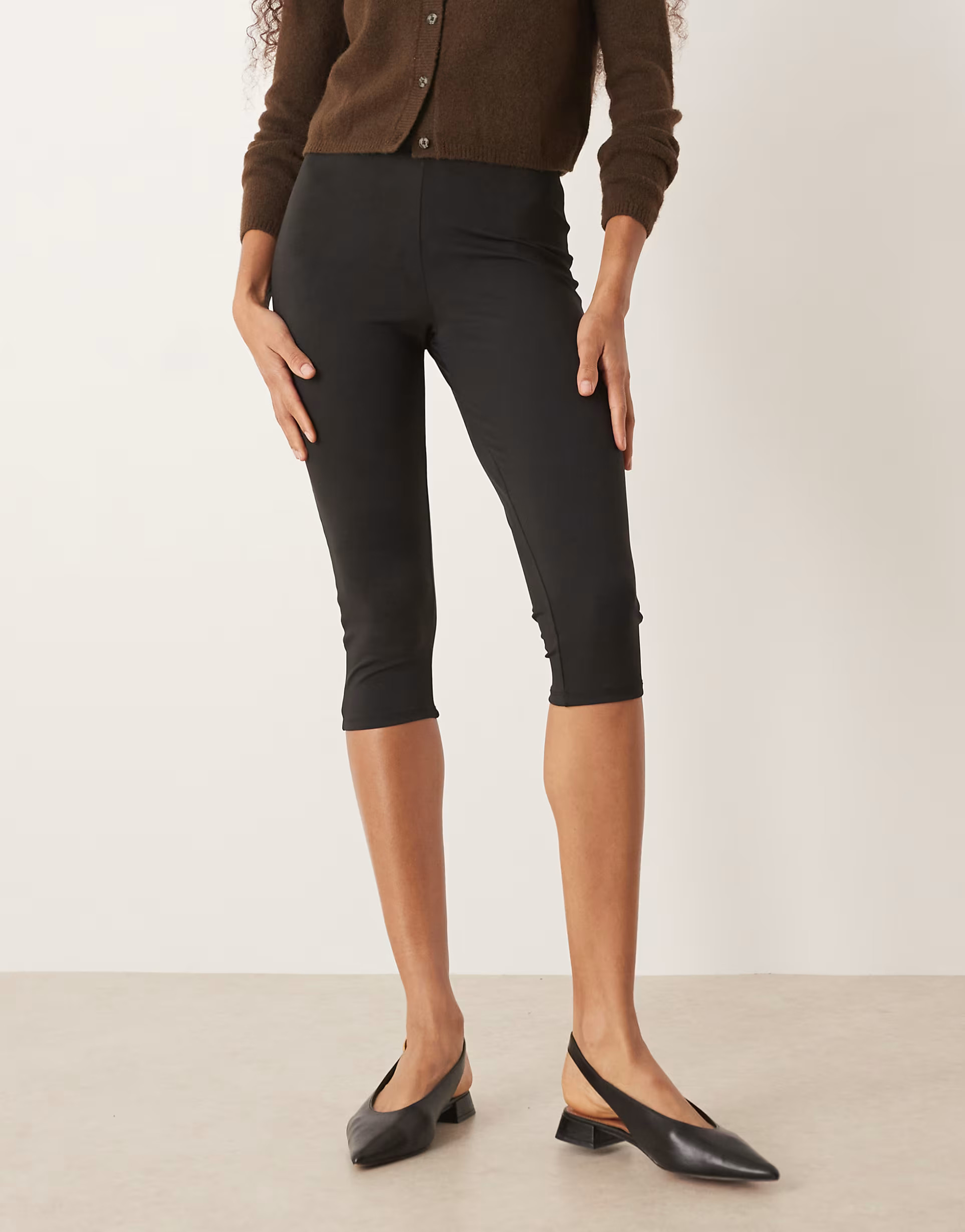 ASOS DESIGN sculpt longline capri in black | ASOS (Global)