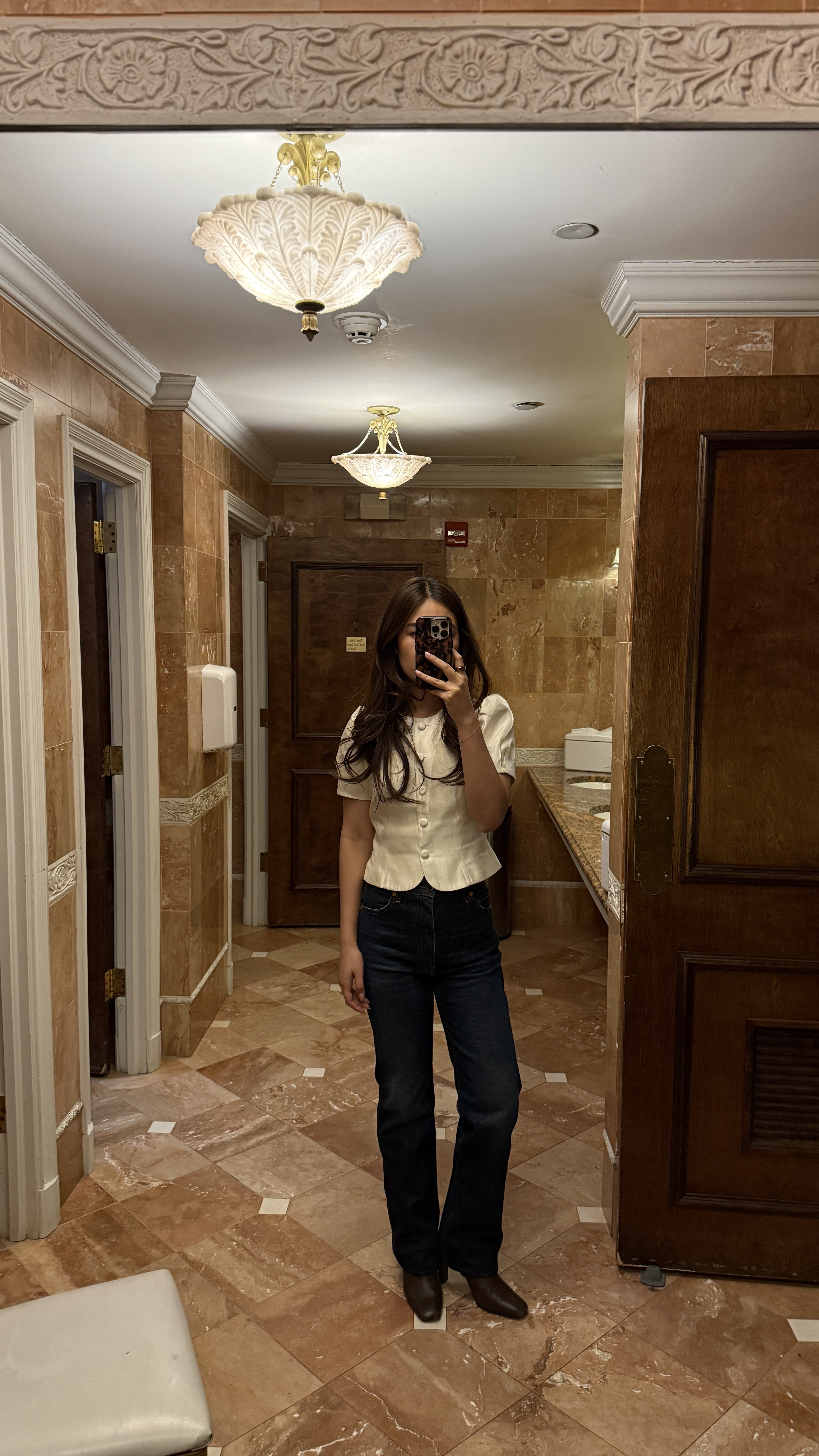 Outfit of the day to go wedding venue touring 🤎

Bag is a Gucci Jackie
Top - 0
Jeans - 25
Shoes - 8

#LTKPetite #LTKWedding #LTKStyleTip