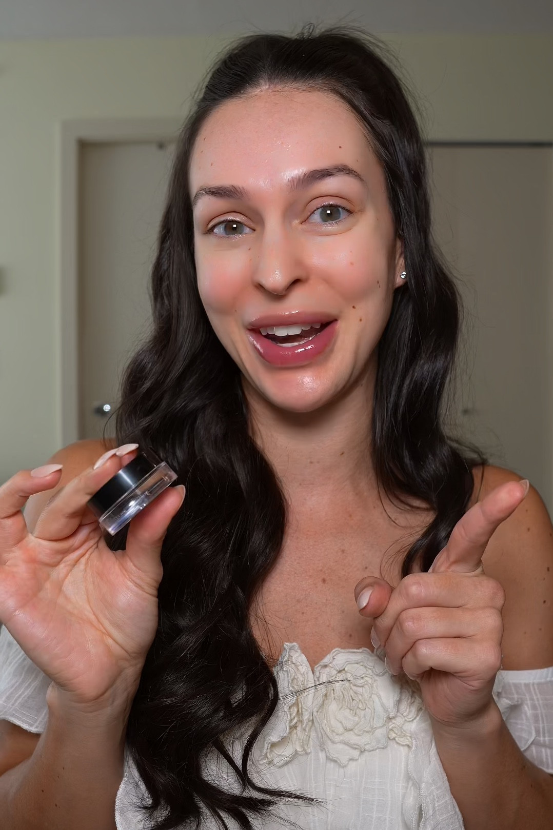 Put this one on the dupe list!

#makeupdupe #drugstorefinds #productdupe #makeupfavorites

#LTKbeauty