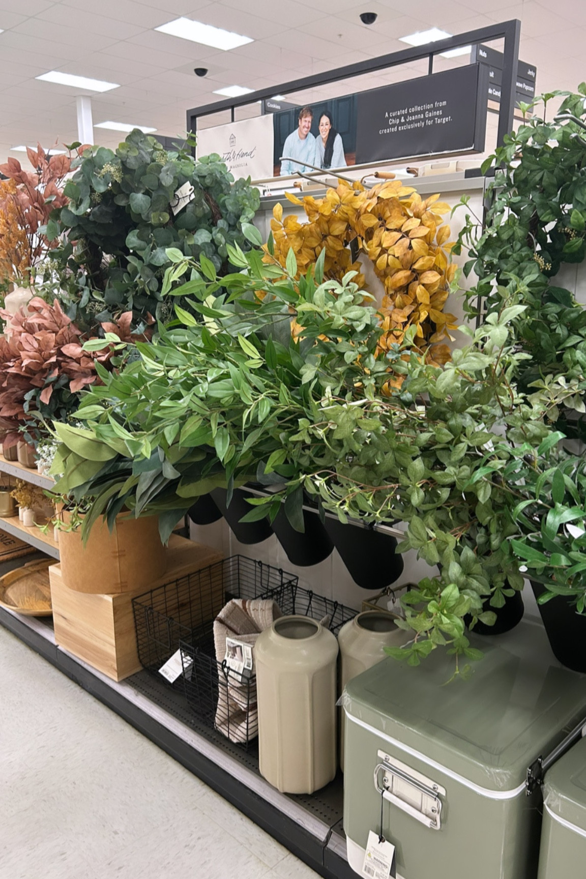 Target florals , faux stems, home decor, target finds, fall decor

#LTKSeasonal #LTKFind #LTKhome