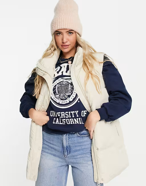 Stradivarius oversized padded vest in ecru | ASOS (Global)