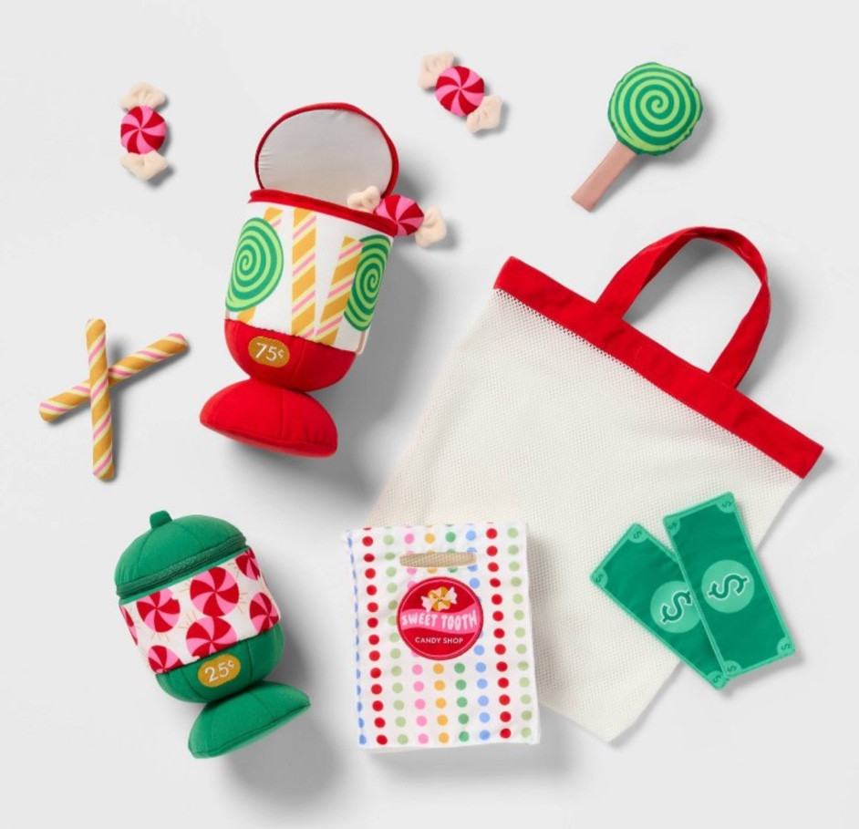 Pillowfort Plush Candy Store Toy Set 

#LTKHoliday #LTKBaby #LTKKids