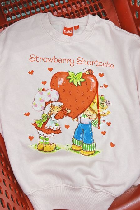 Strawberry shortcake sweatshirt from Target! 

#valentinesday #target #valentines #everydayoutfit #casual #sweatshirt  

#LTKfamily #LTKSeasonal #LTKparties