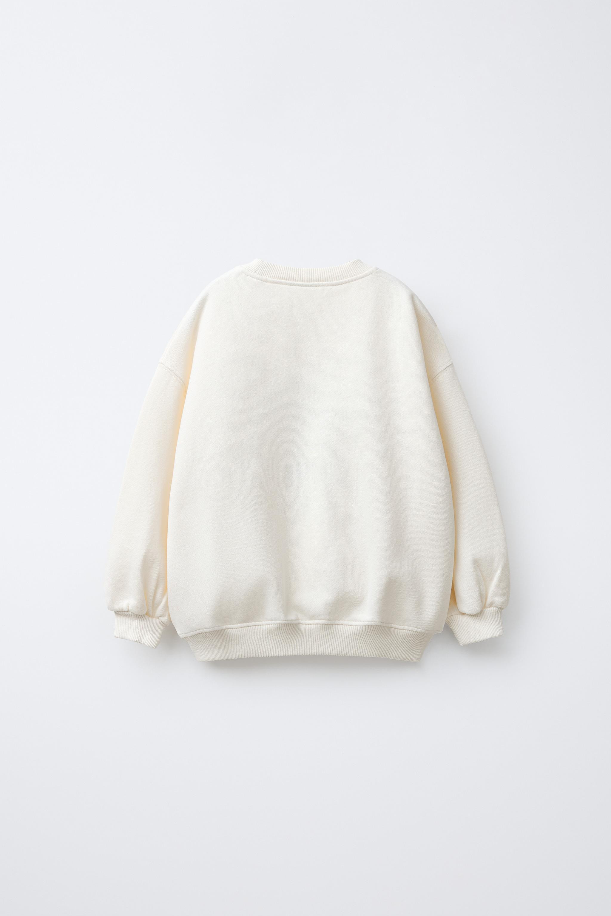 FAUX SHEARLING REINDEER PATCH SWEATSHIRT | Zara US