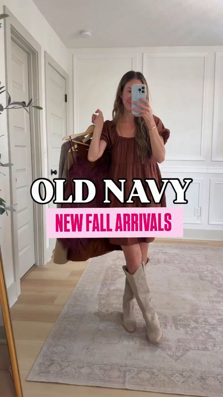 Comment “NAVY” to shop! I’ll send the info to your DMs ❤️❤️❤️

#oldnavystyle #oldnavy #falloutfit #fallphotoshoot #casualstyle