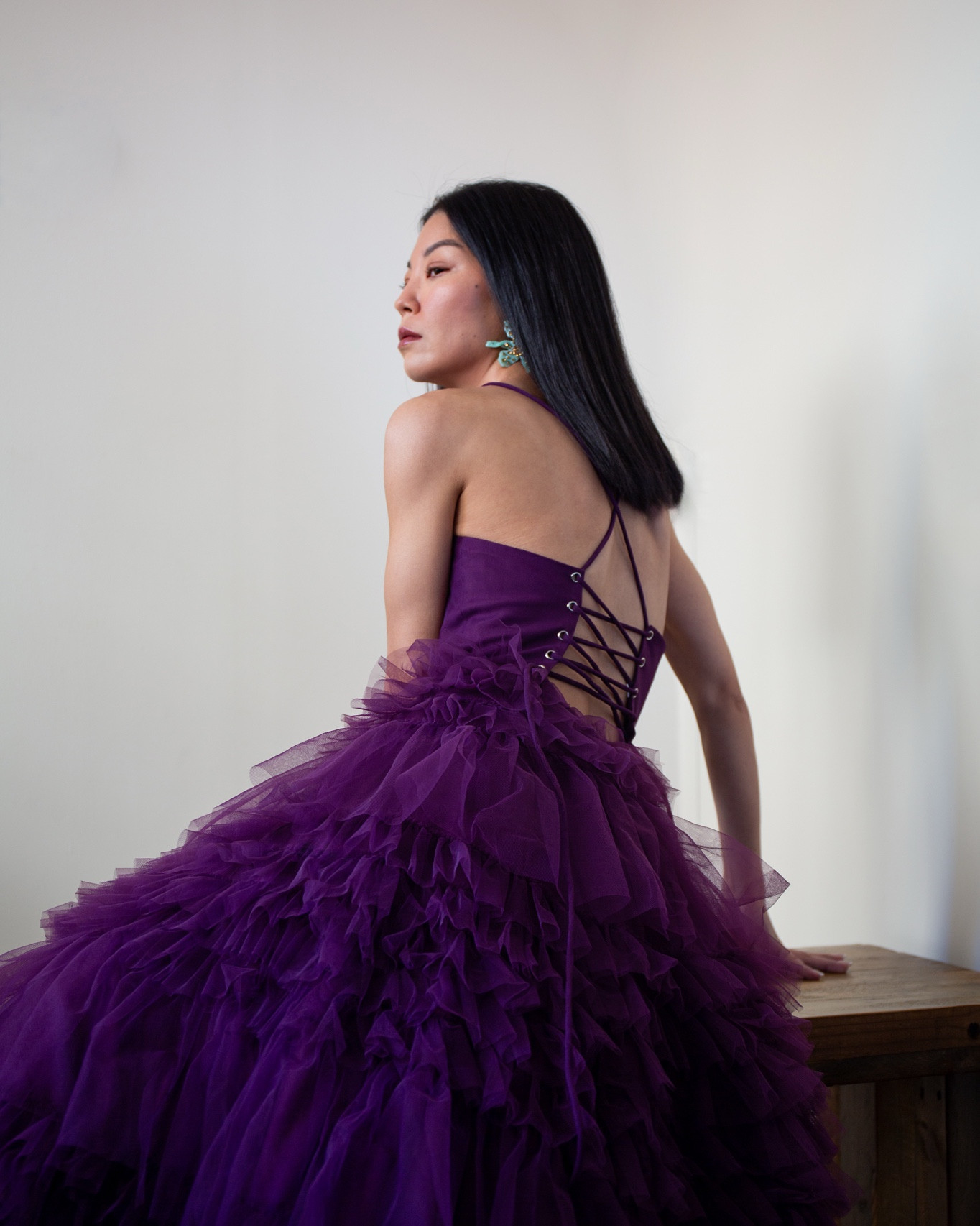 Self-portraits. Poise, tension, release. 🦢💜
@jjshouseofficial use code suzanne0901 for 10% off 
#jjshouse #madebyjjs #selfportraits #selfportrait #purpledress #purplegown 



#LTKNYFW #LTKValentine #LTKootd