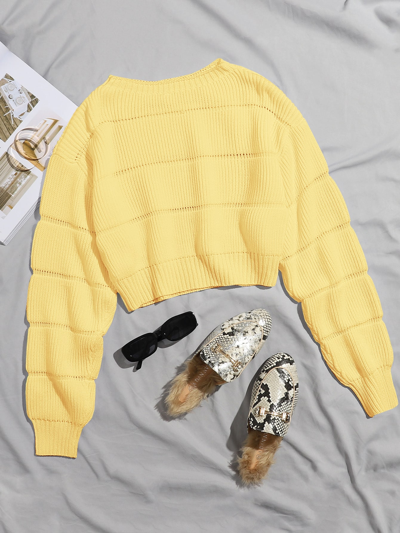 Ribbed Knit Solid Crop Sweater | SHEIN