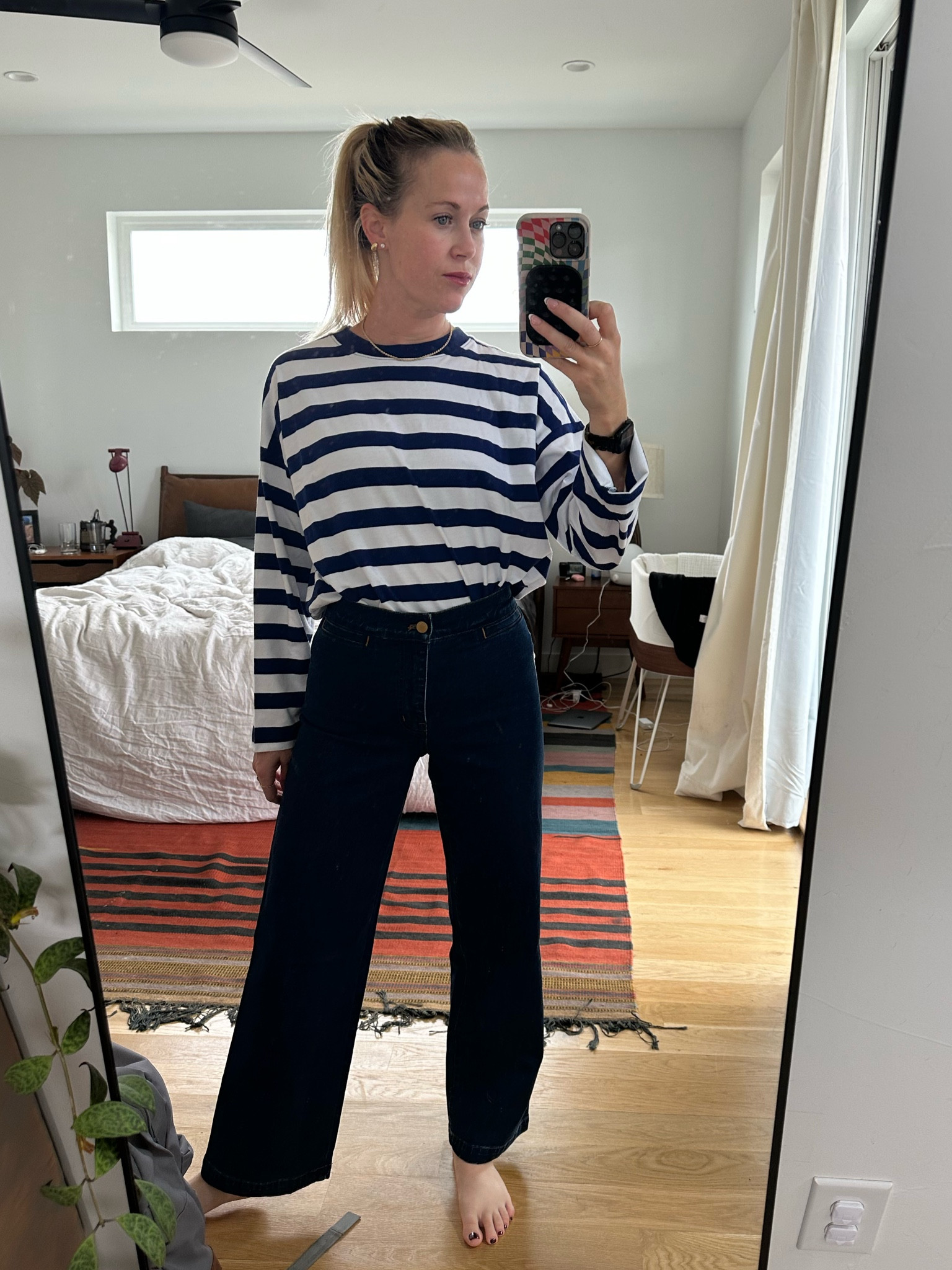 Madewell is officially 40% off and I am reminding myself it’s time to shop for everyone ELSE!! Jeans for ~$80!? No brainer

#LTKCyberWeek #LTKGiftGuide #LTKFindsUnder100