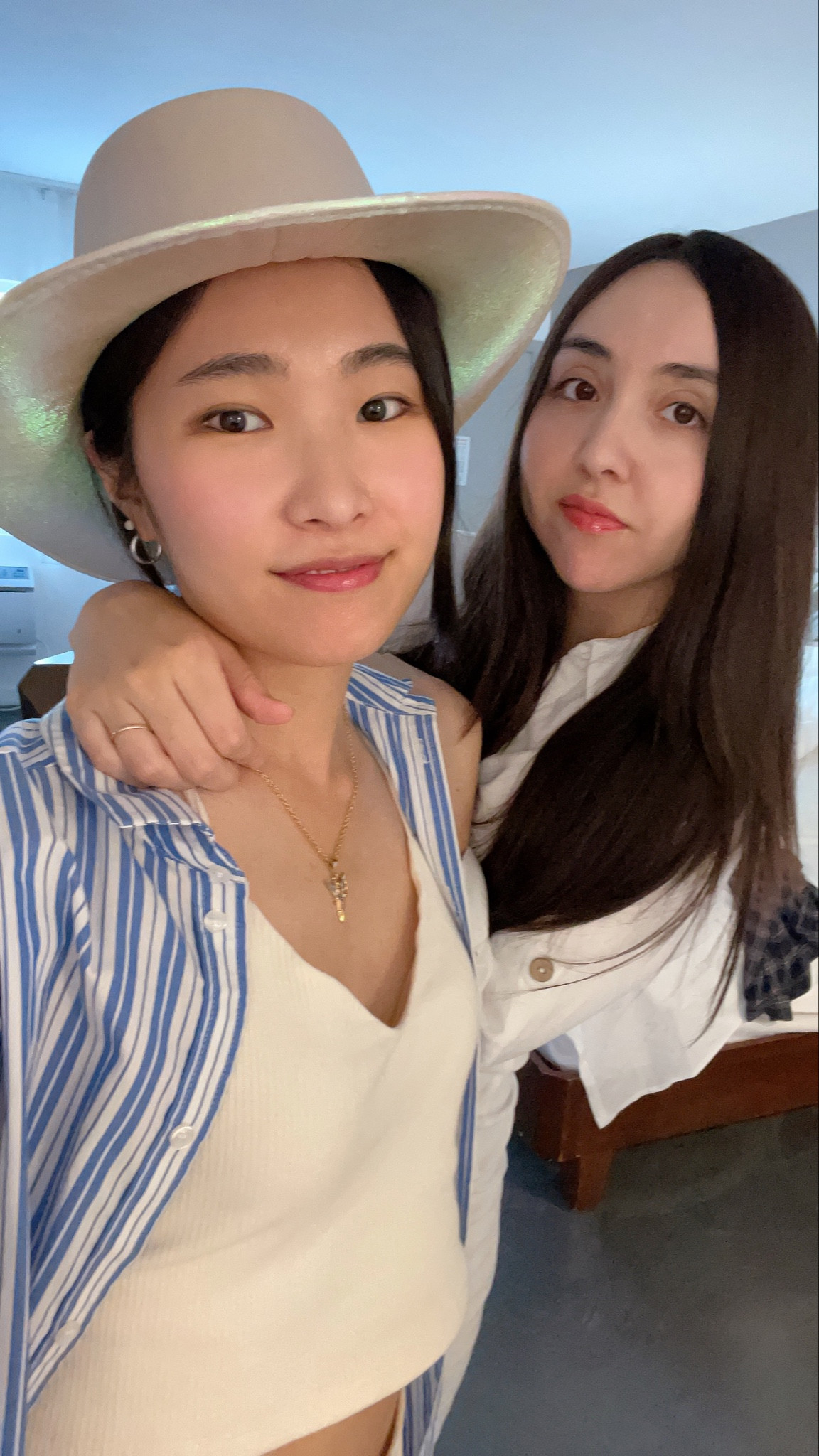 In Palm Springs 💕
Had to wear short pants & skirt and sleeveless top to be able to stay alive in the hot weather 😭

#LTKstyletip #LTKtravel #LTKSeasonal