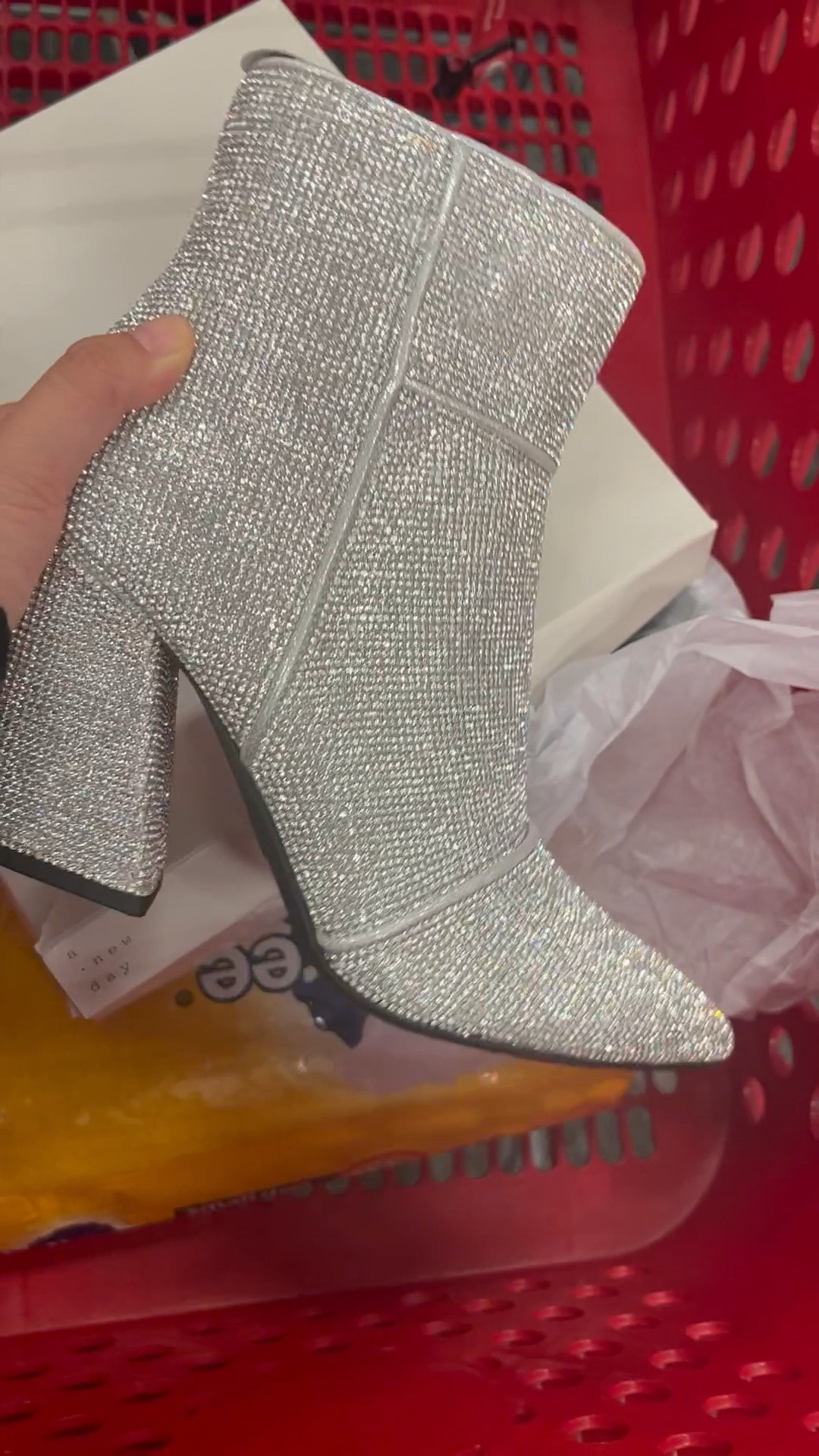 #LTKstyletip #LTKGiftGuide #LTKshoecrush