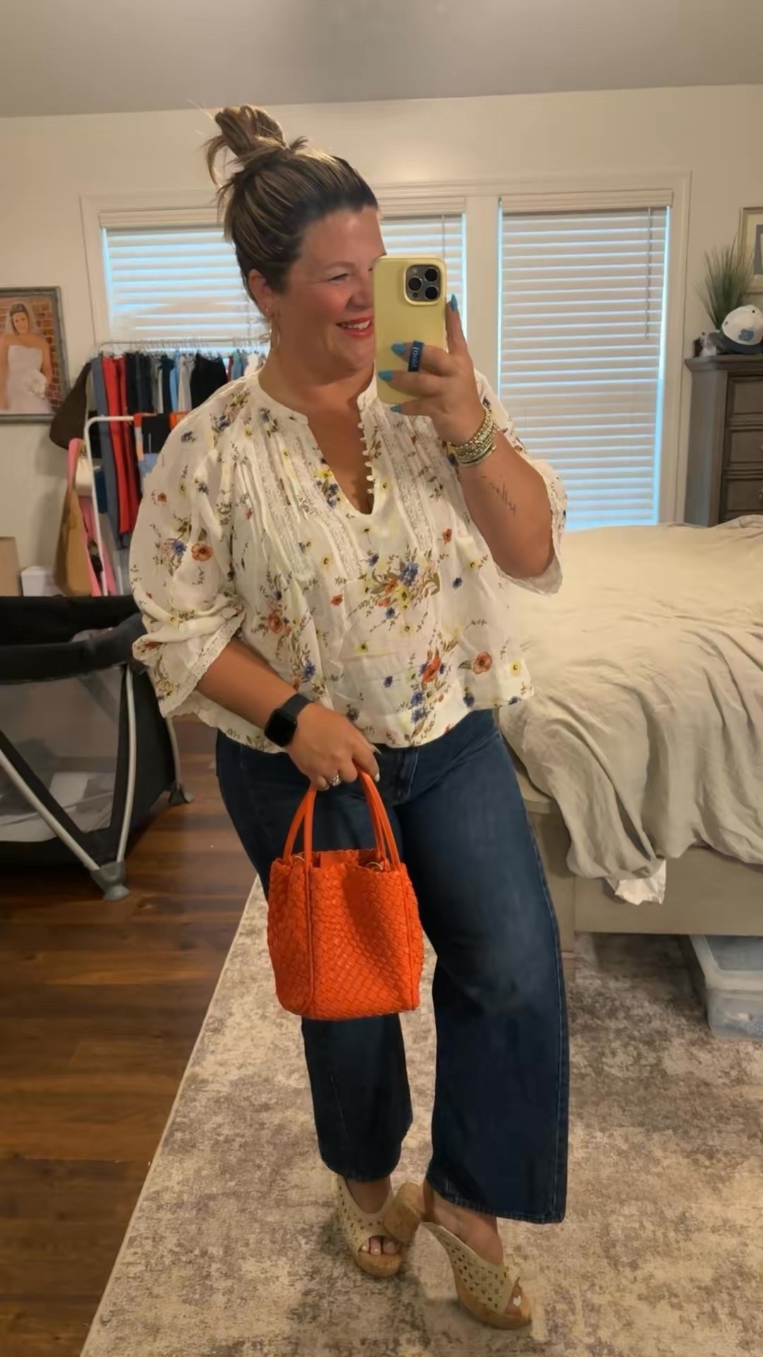 Date night OOTN

Anthro top tts 
Mother jeans tts 
Aerosole shoes tts 


#LTKootd #LTKmomlife #LTKMidsize
