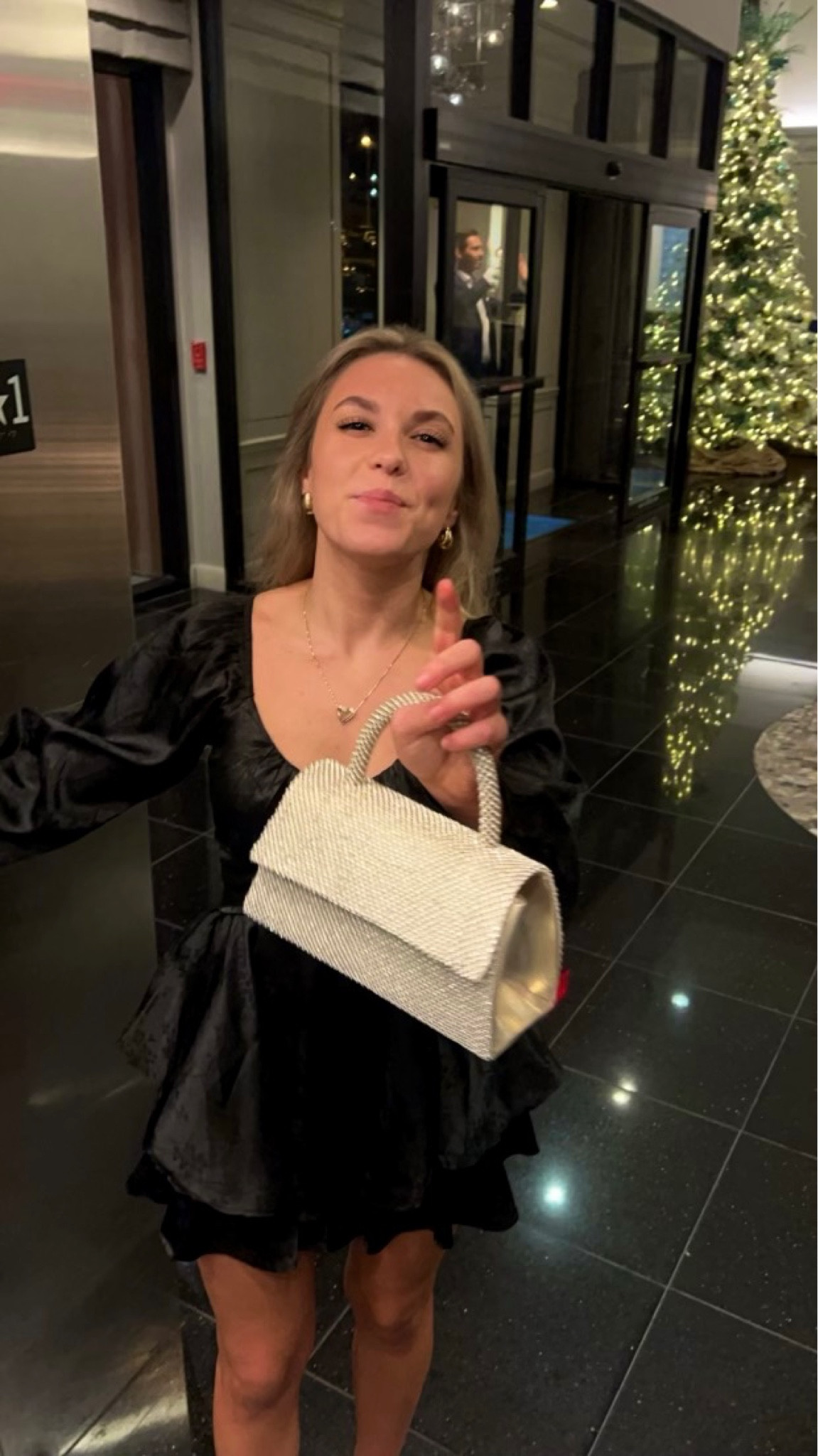 I love this floral romper from Altar’d State! TTS // XS



Winter outfit  trendy dress  style guide  what i wore  women’s fashion  floral dress  mini dress  gold handbag  slingback heels  party outfit  formal dress look  valentines  outfit  

#LTKstyletip #LTKitbag #LTKparties