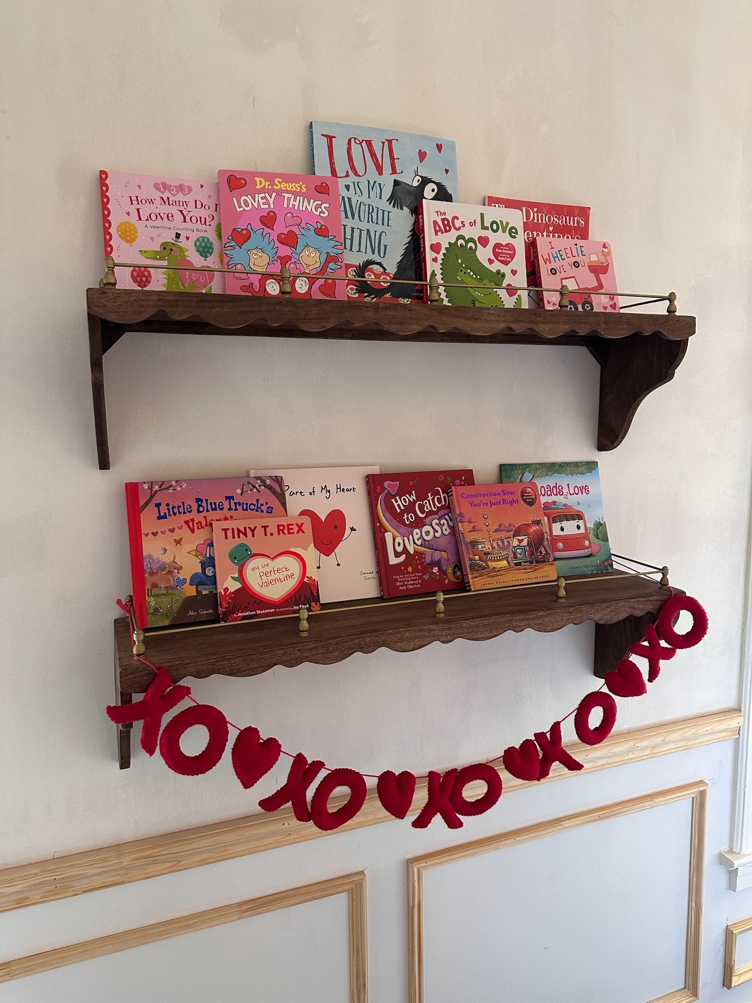 Valentine's Day book shelves are up 💌


#LTKKids #LTKHome #LTKmomlife