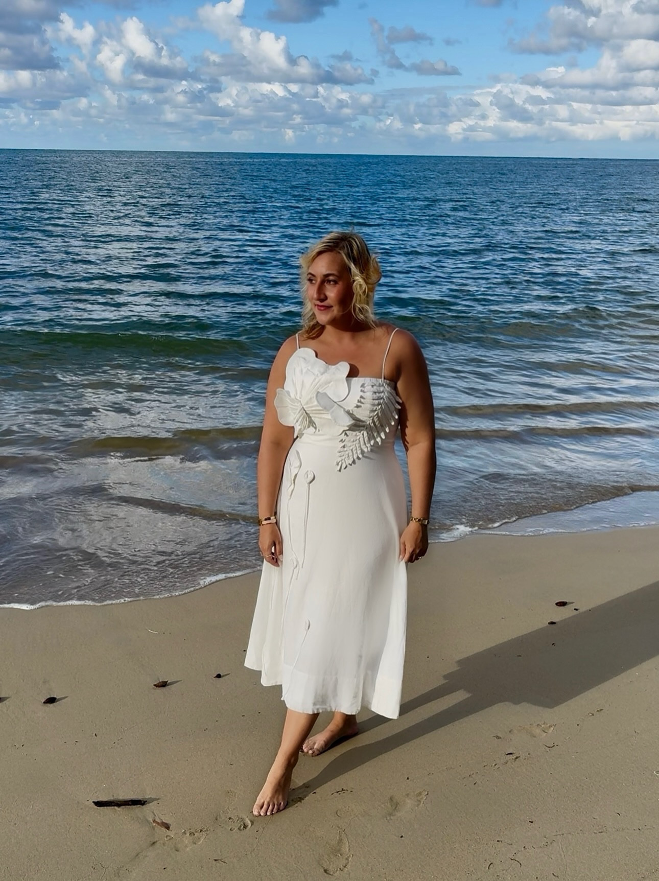 this and no idea what day it is 🐚🌴☀️🌊

#traveloutfit #ootdinspo #styleinspo #hawaii #travellover #fashiongoals #chicstyle #travelphotography #vacationstyle #fashioninfluencer #stylishtravel #citystyle #traveldiaries #fashionaddict  #explorewithstyle  #ootdgoals  #jetsetstyle  #modernfashion  #traveltips  #classystyle #travelblogger  #arkansasblogger #styleideas #wanderwithme  #streetstylelover #oahu #honolulu