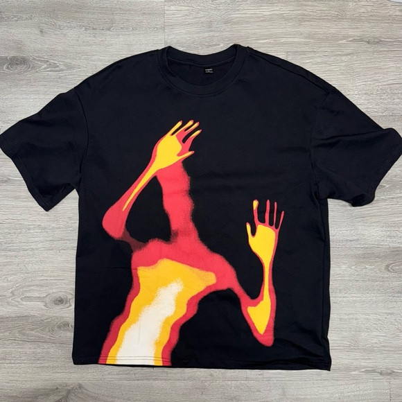 T-shirt, loose, drop shoulder size Large streetwear | Poshmark