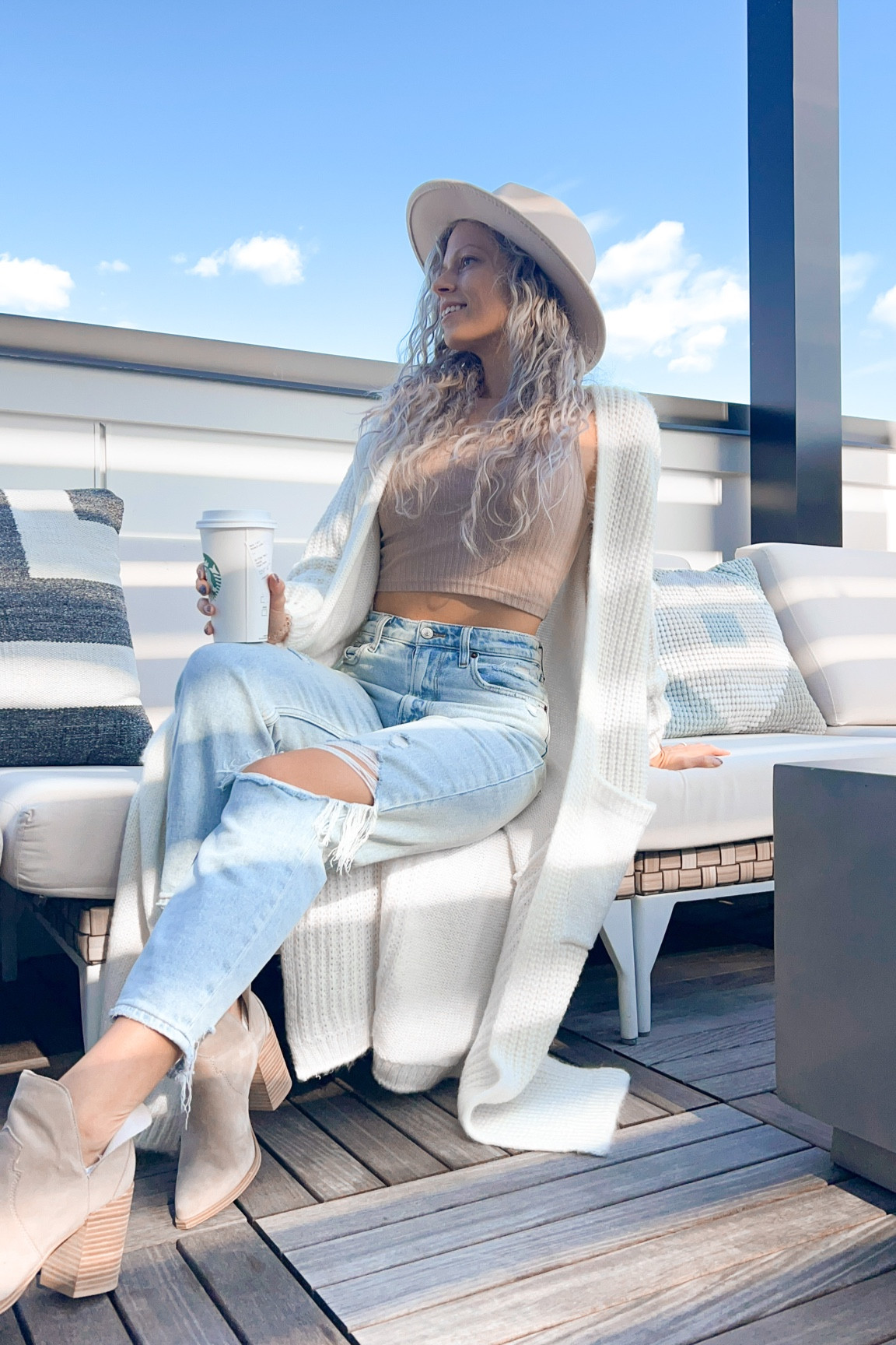 I’ll be wearing this fall outfit on repeat all season. Loving this duster cardigan sweater with boots combo!

#LTKunder100 #LTKSeasonal #LTKunder50