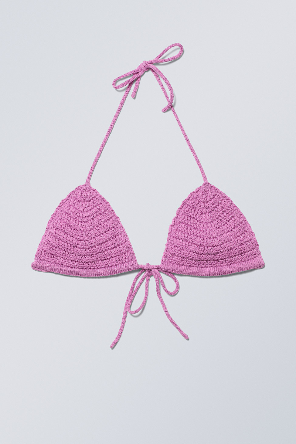 Triangel-Bikinitop in Häkeloptik | Weekday