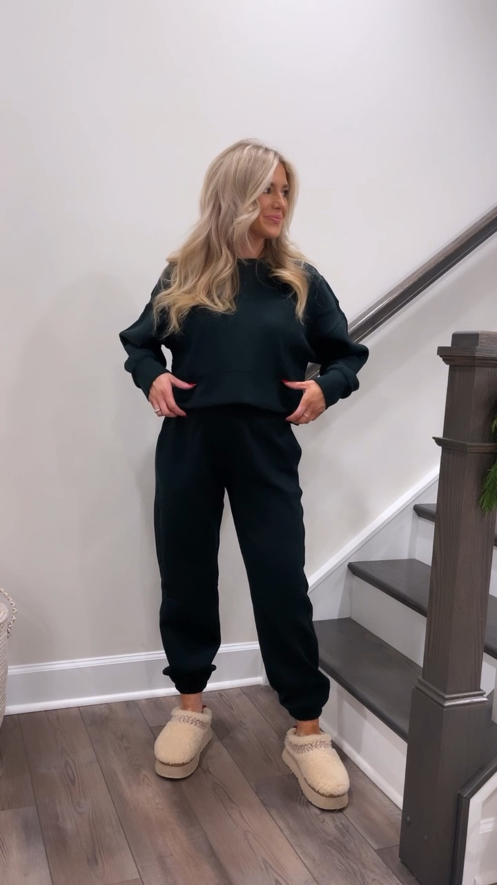 Give the gift she really wants- comfies!! I am in love with this deep green! It’s so gorgeous for winter. These sweatshirts are my absolute favorite the quality is 10/10. This is my first pair of these sweatpants and I can tell I’m going to live in them. Wearing a small in both!

#LTKHoliday #LTKSeasonal #LTKGiftGuide