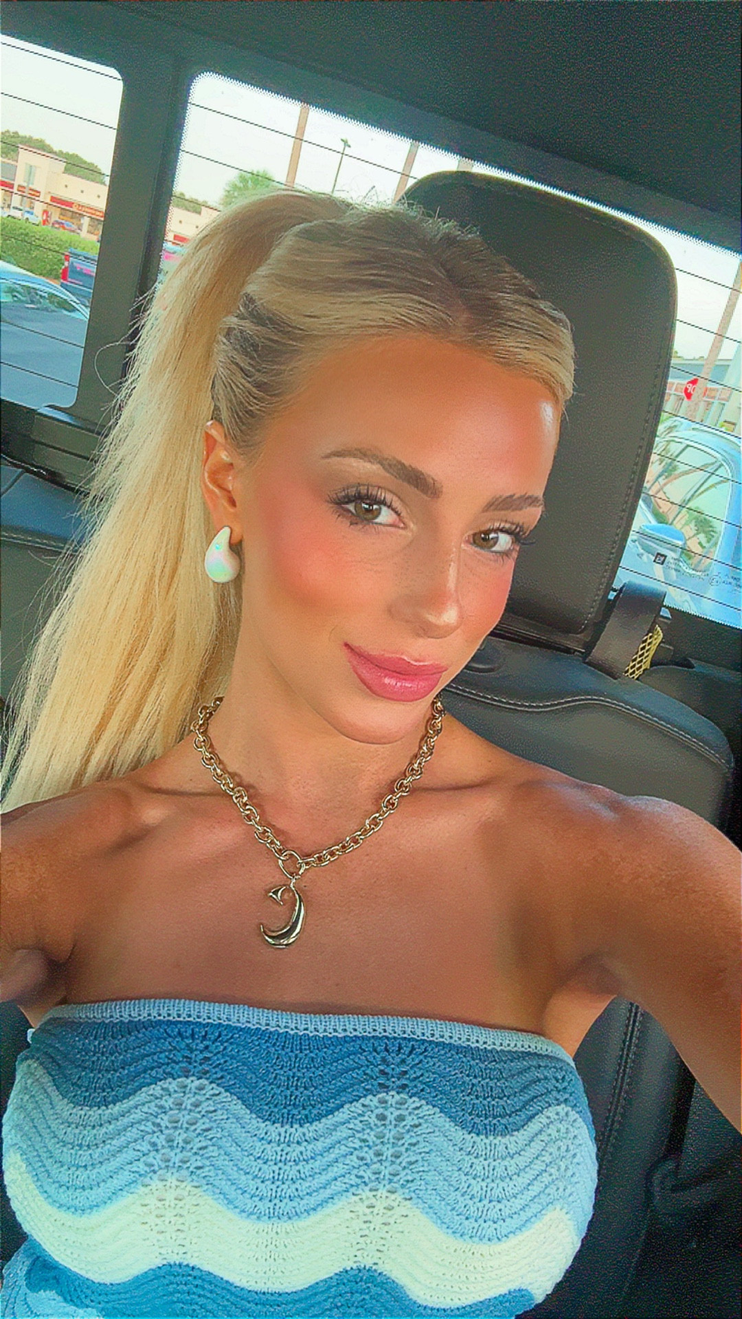 Beach dinner get ready with me! ✨🩵

#LTKStyleTip #LTKBeauty