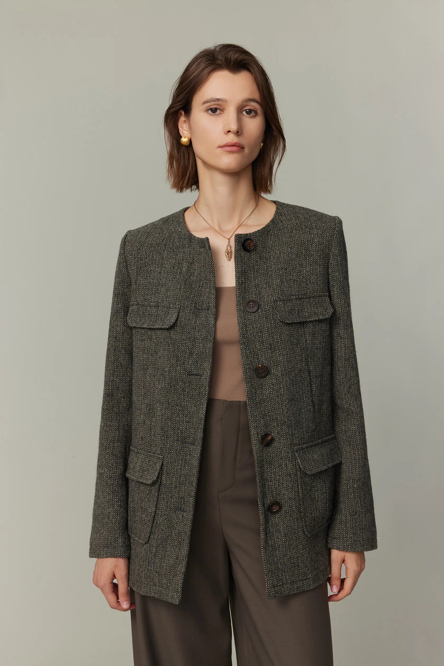 Lyudmila Safari Pockets Blazer in Wool Herringbone | Fabrique