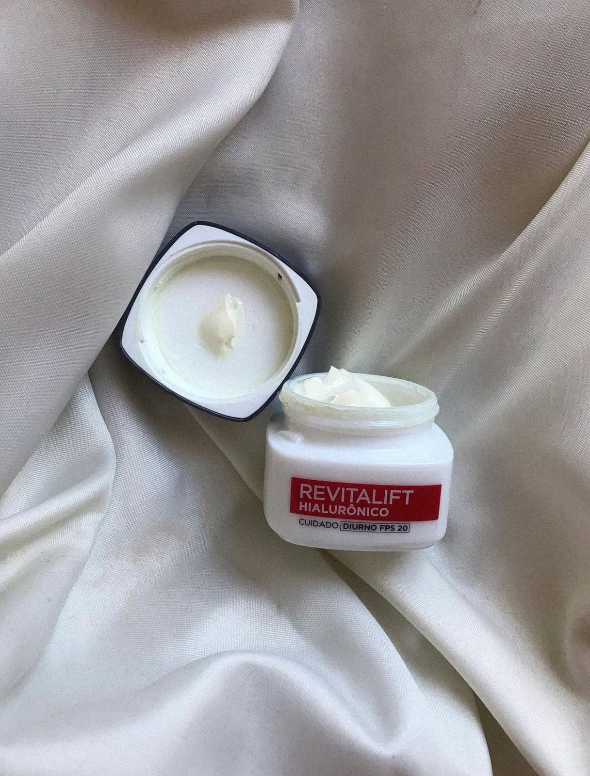 Eu tenho um carinho inestimável por esse hidratante. Além de ser muito cheiroso eu me sinto segura e confiante em usa-lo, pois além de contar com o ácido hialurônico para manter a hidratação, fico protegida por conter FPS!

#LTKbeleza #LTKpromo #LTKmaternidade