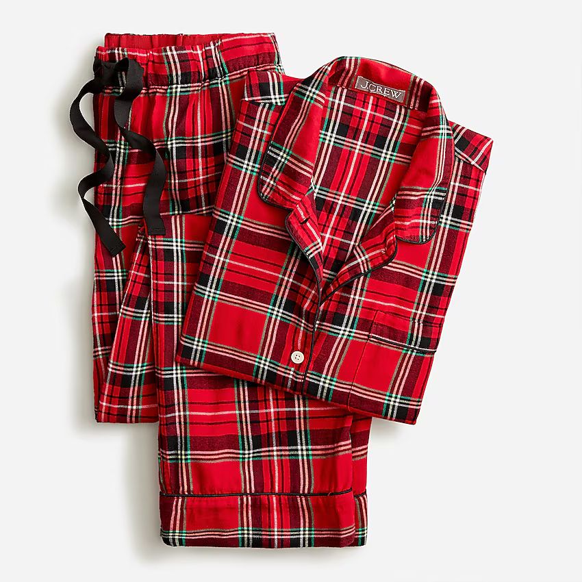 Long-sleeve flannel pajama set in Good Tidings plaid | J.Crew US