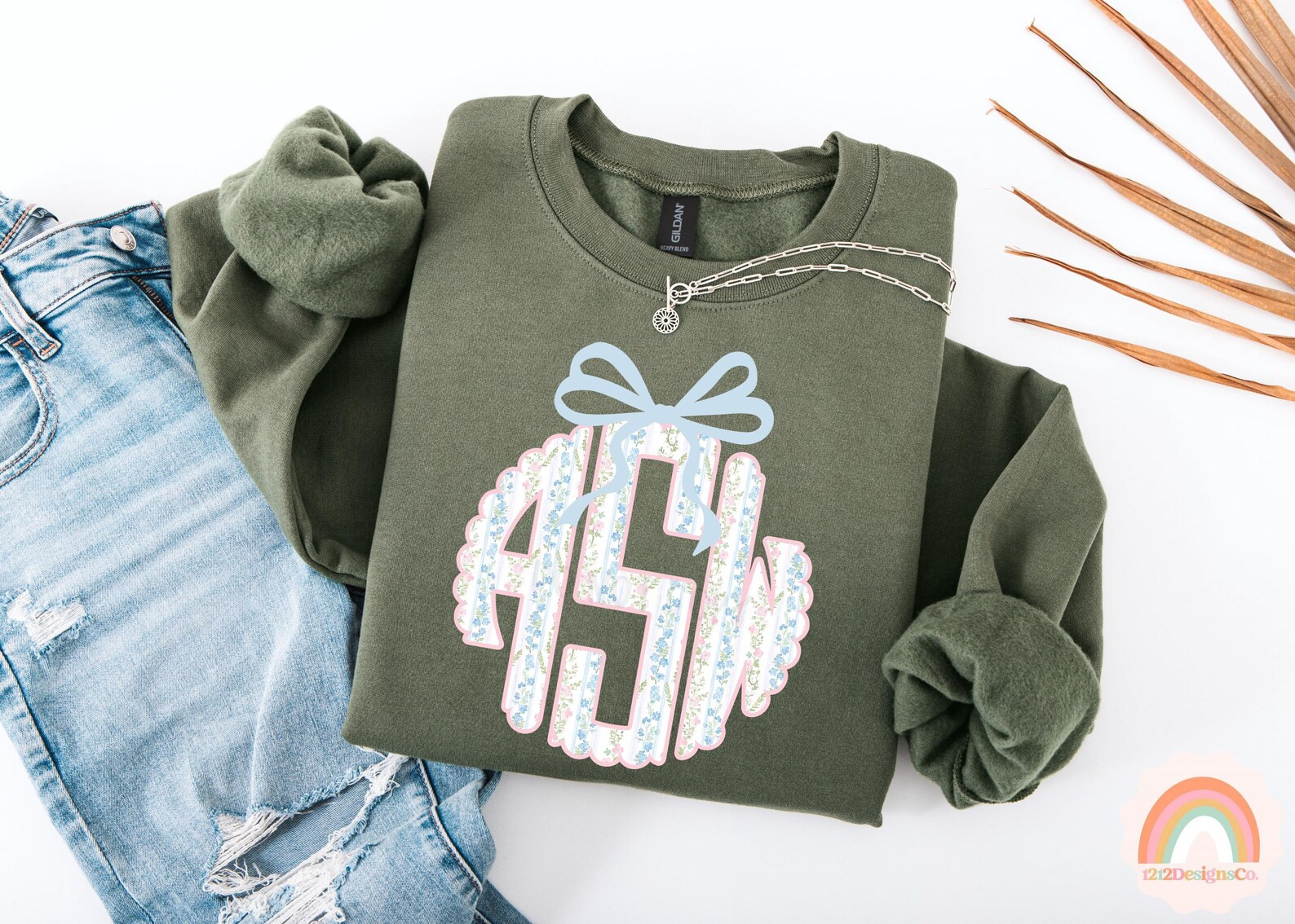 Custom Monogram Sweatshirt, Grandmillennial Monogram, Coquette Bow, Crewneck Sweatshirt, Gifts fo... | Etsy (US)