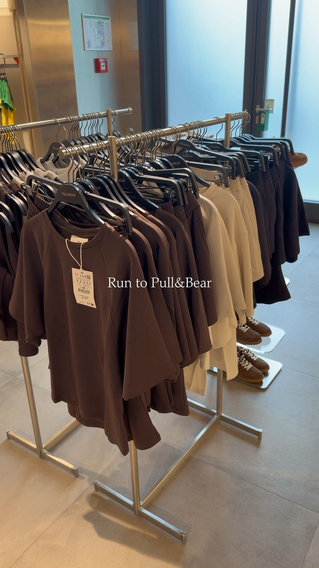 Pull&Bear Zweiteiler 🤎

#LTKsummer #LTKstyletip #LTKdeutschland