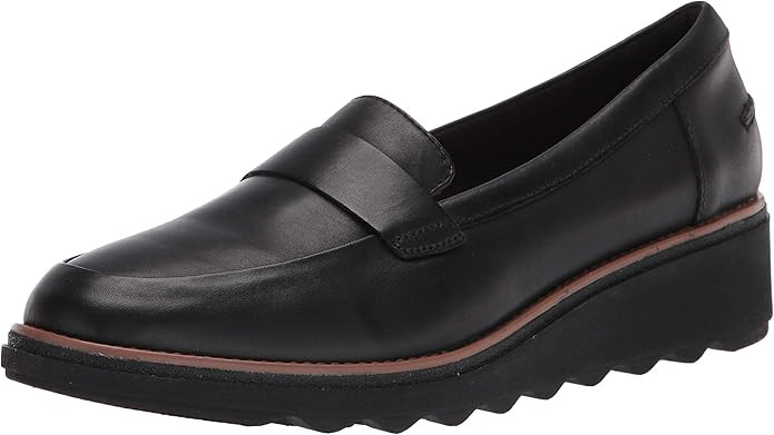 Clarks Women's Sharon Gracie Penny Loafer | Amazon (US)