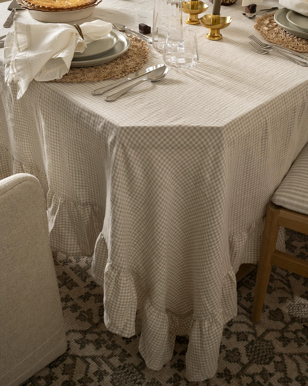 Catania Linen Ruffle Tablecloth | McGee & Co. (US)