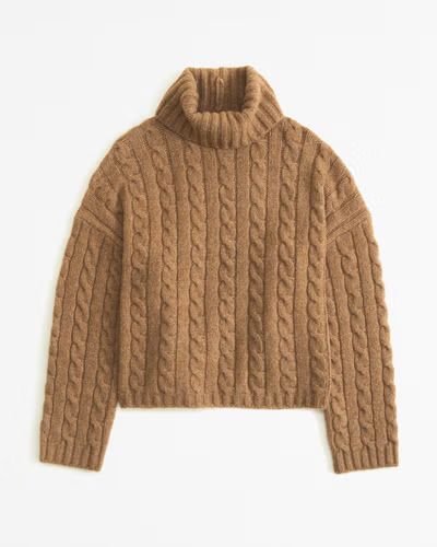 Wedge Turtleneck Sweater | Abercrombie & Fitch (US)