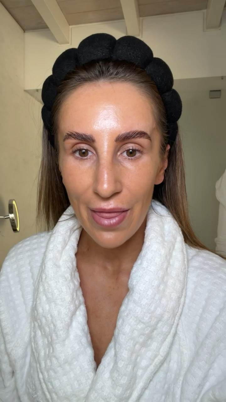 I wear shade 4N

#LTKuk #LTKsummer #LTKbeauty