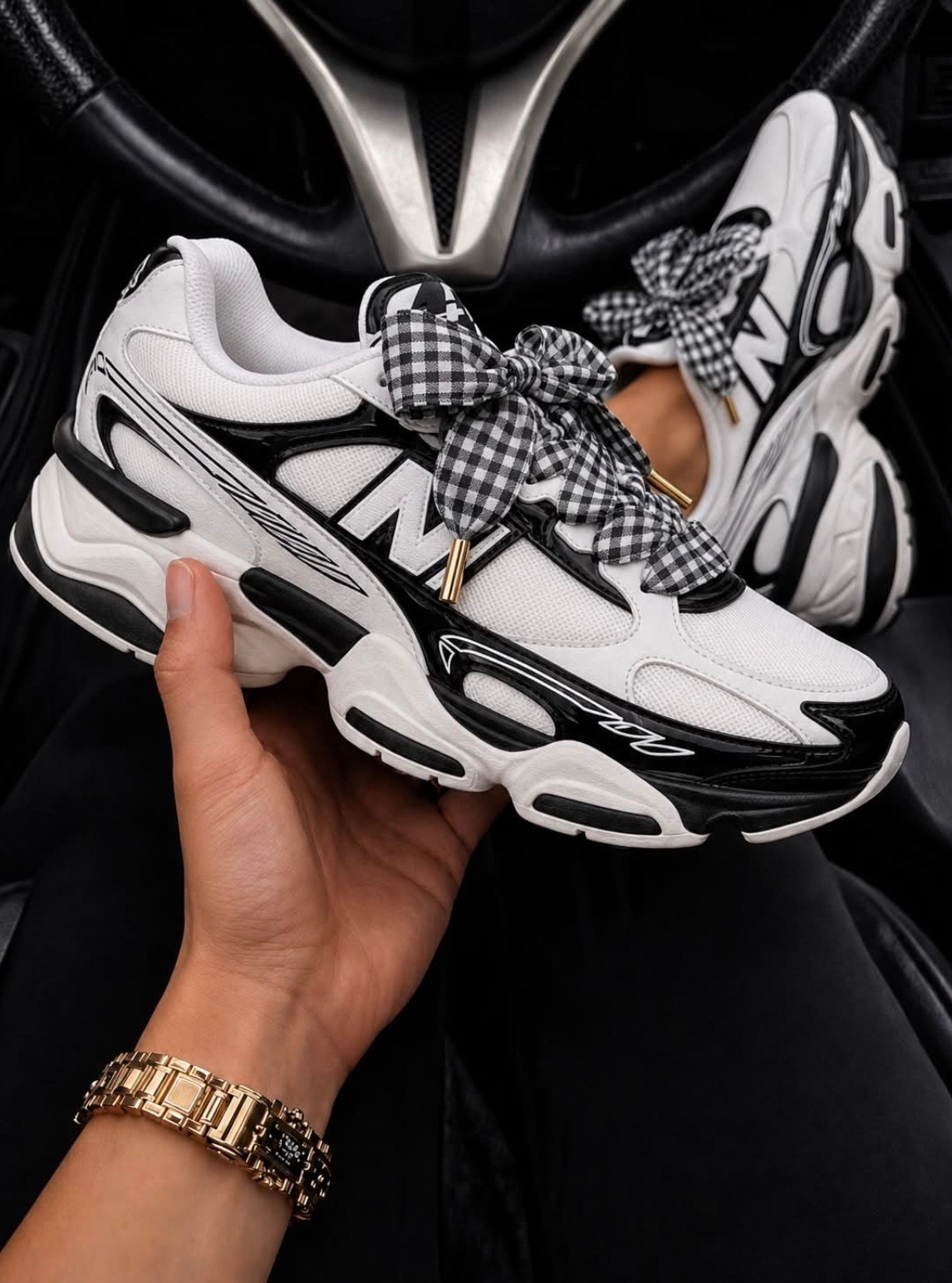 Stop the press, the black & white colorway of these New Balance 9060r are on point.

When New Balance combined the ABZORB and the SBS tech they were thinking all day comfort.  While the design is definitely Y2K inspired but with the updated vibe.

#LTKgrwm #LTKootd #LTKdayinmylife