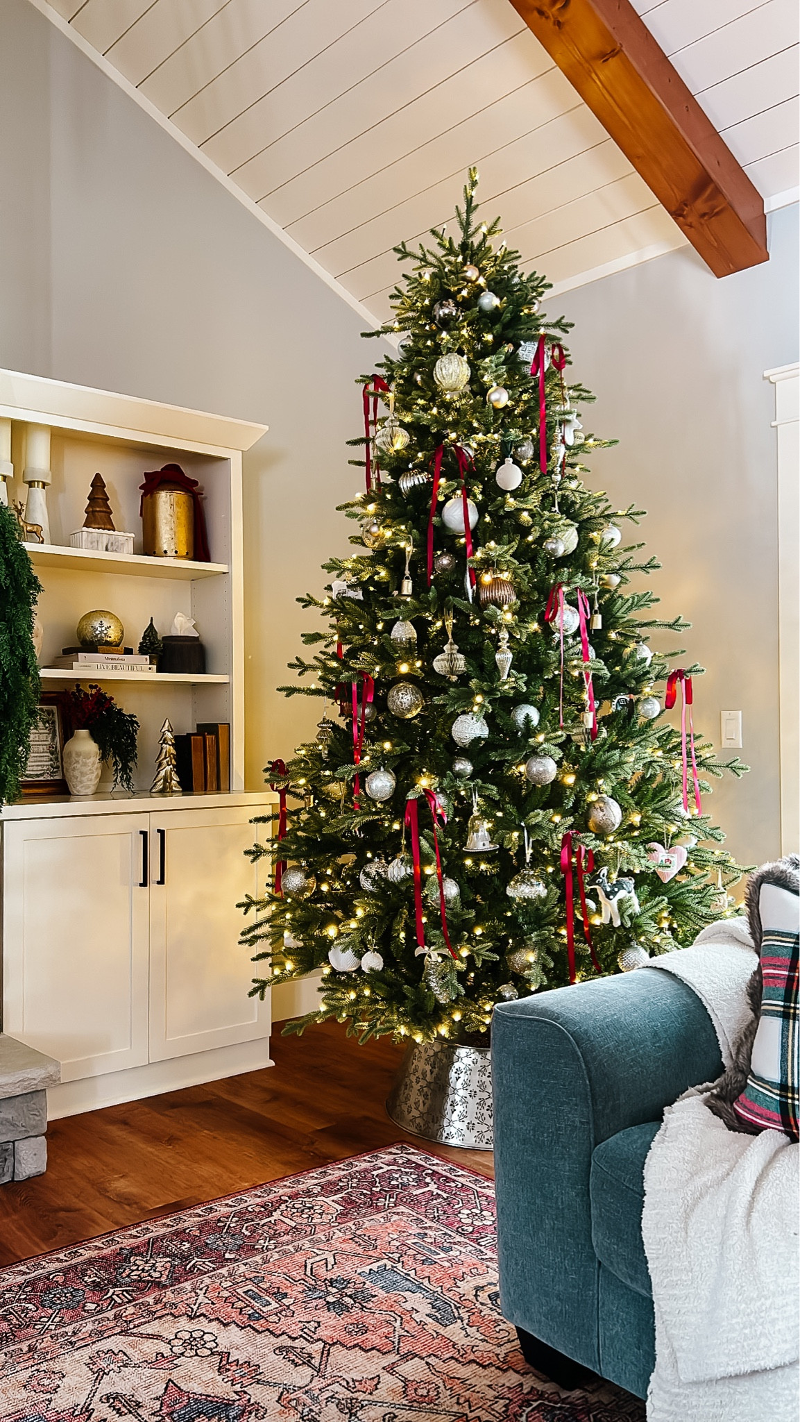 Faux Christmas trees on SALE ✨🎄👏