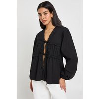 Tie Front Ruffle Poplin Blouse, black | PrettyLittleThing US