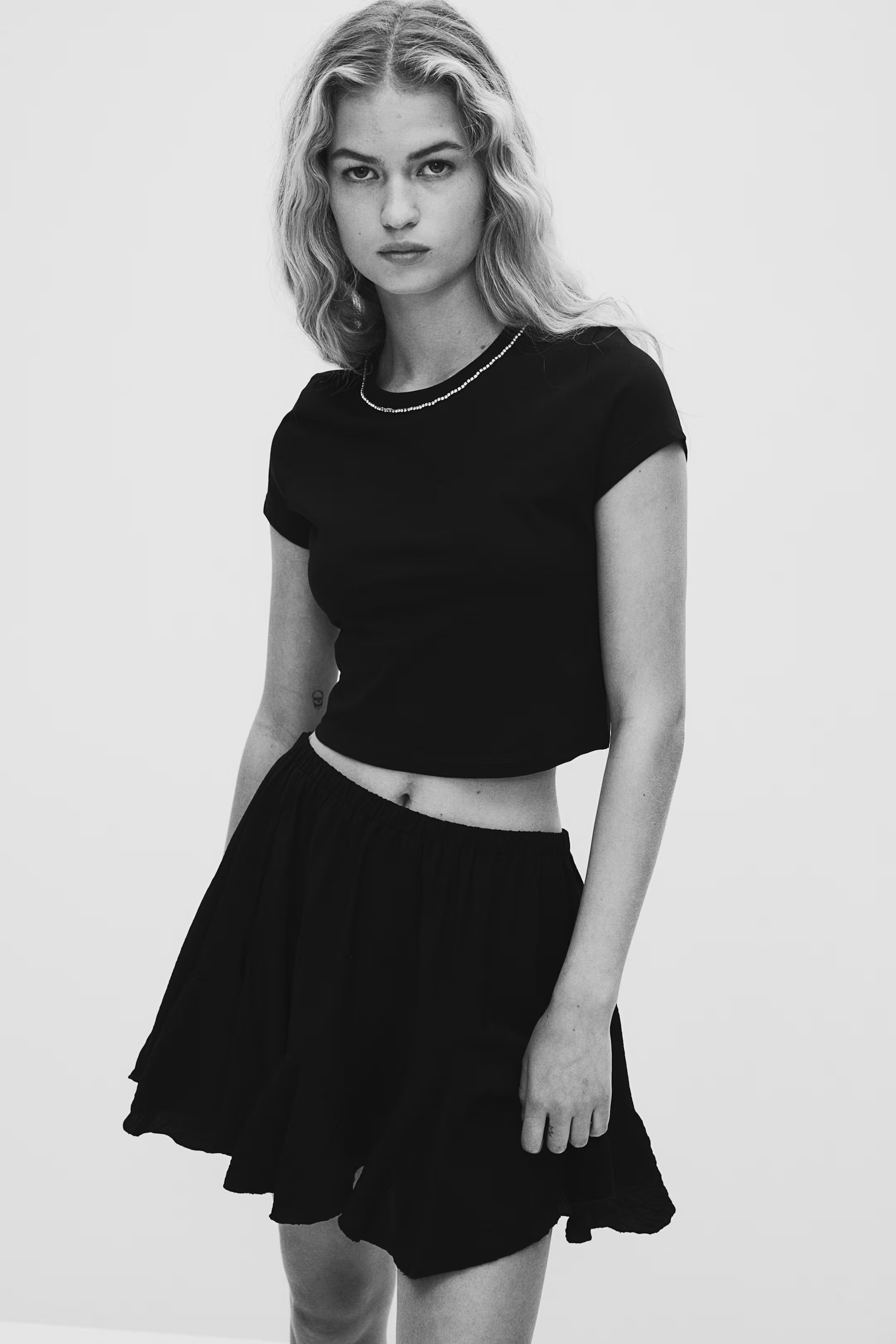 Cropped Embellished Tee | H&M (AU)