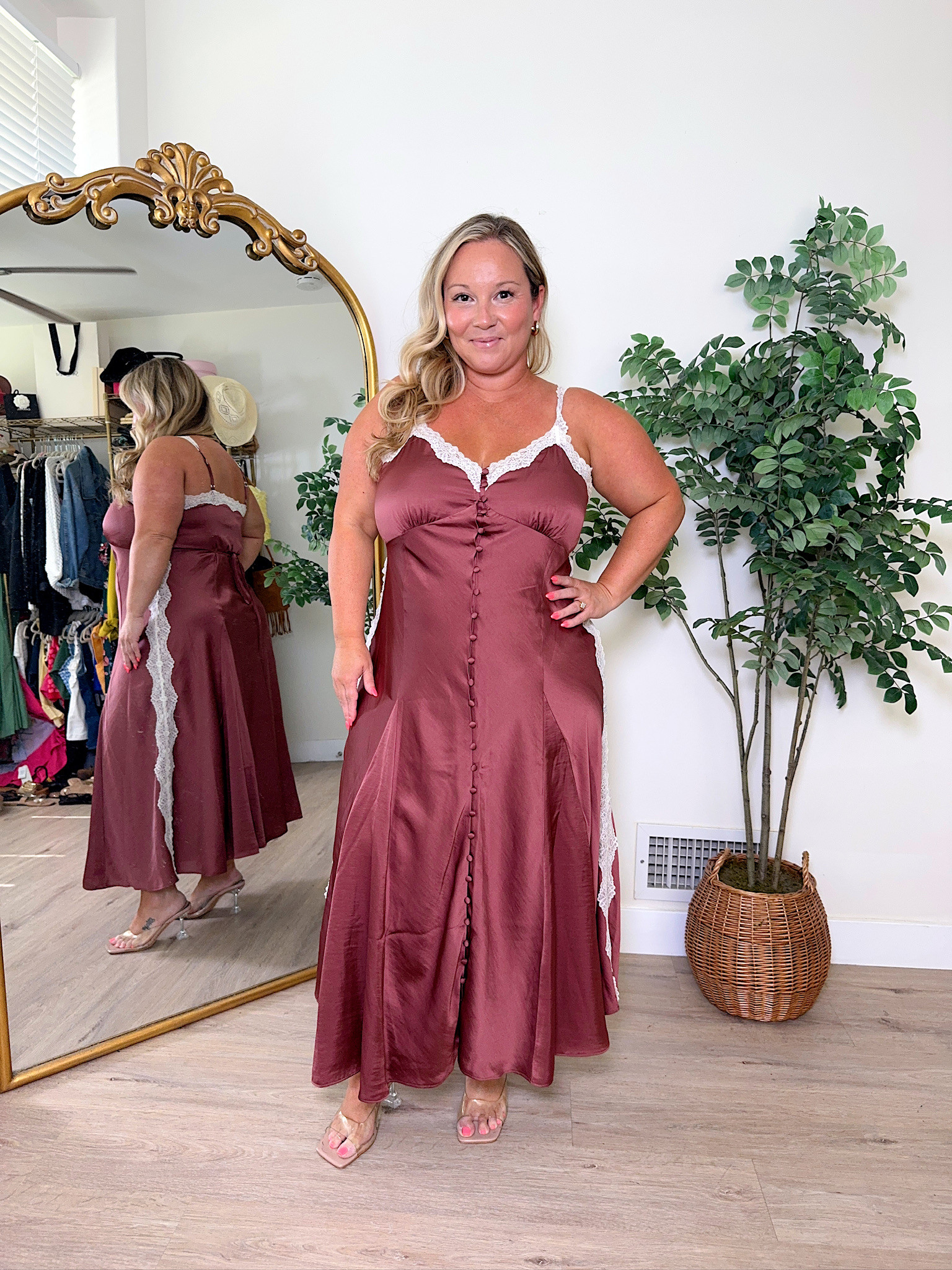 This Abercrombie dress is so pretty + under $100 now!!

wearing a size XL petite🥰



Sale alert, good deals, discount, savings, affordable, maxi dress, petite, mid size, shelli enright, stylenright 

 #LTKootd #LTKSeasonal #LTKSaleAlert