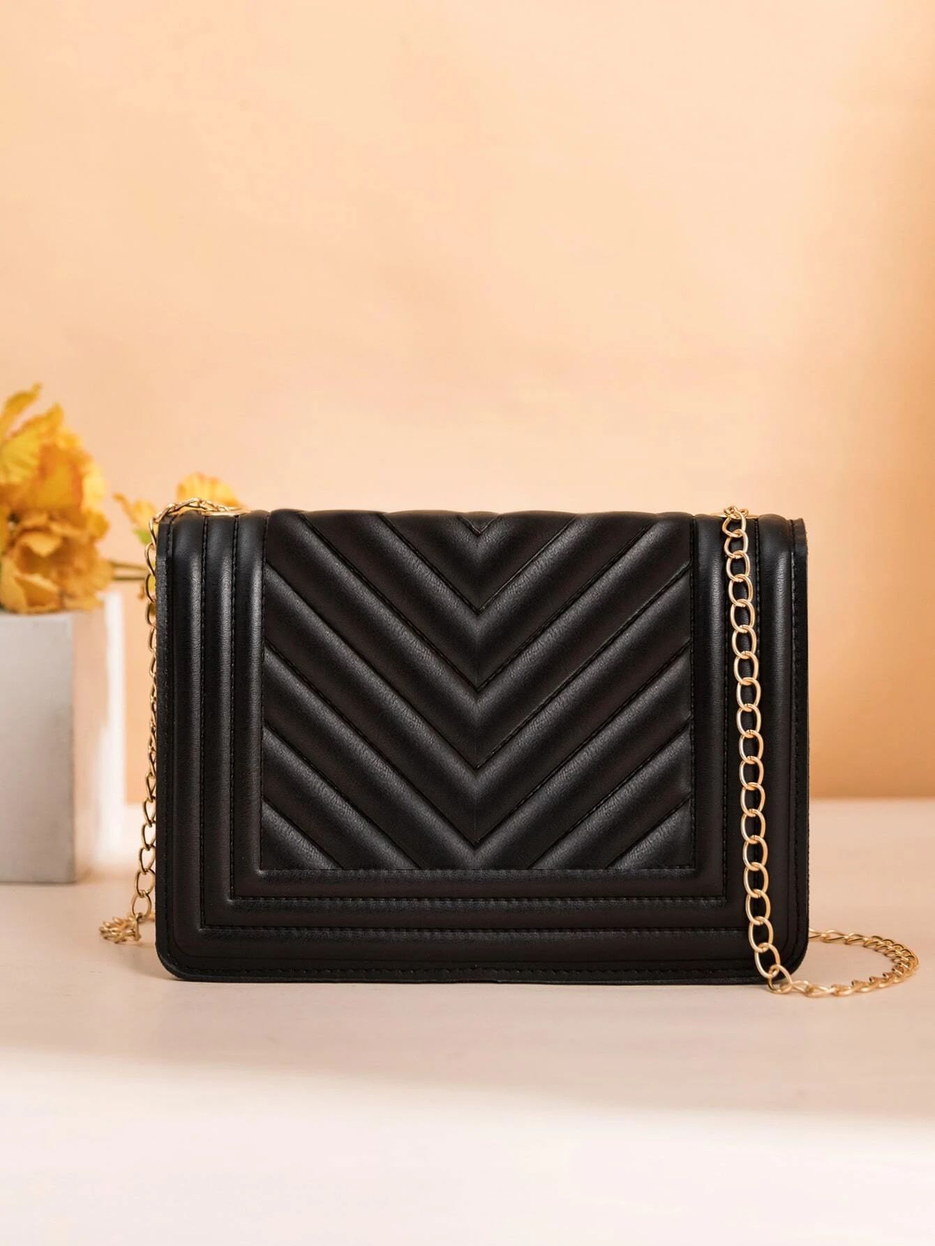 Quilted Pattern Chain Square Bag | SHEIN