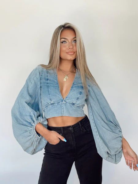 Big Mood Denim Top | Lane 201 Boutique