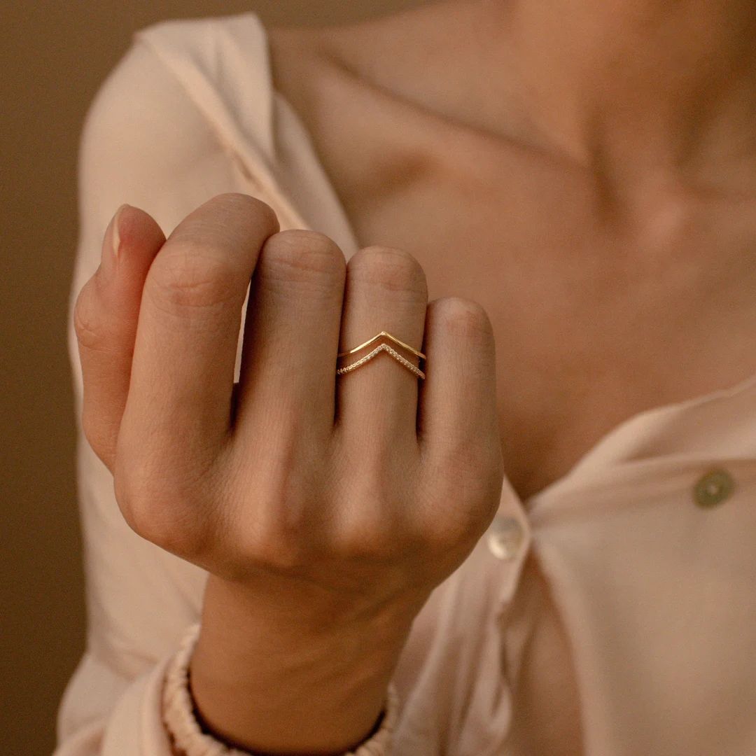 Curve Ring Set by CaitlynMinimalist • Set of 2: Diamond Chevron Ring, Thin Gold Minimalist Ring... | Etsy (US)