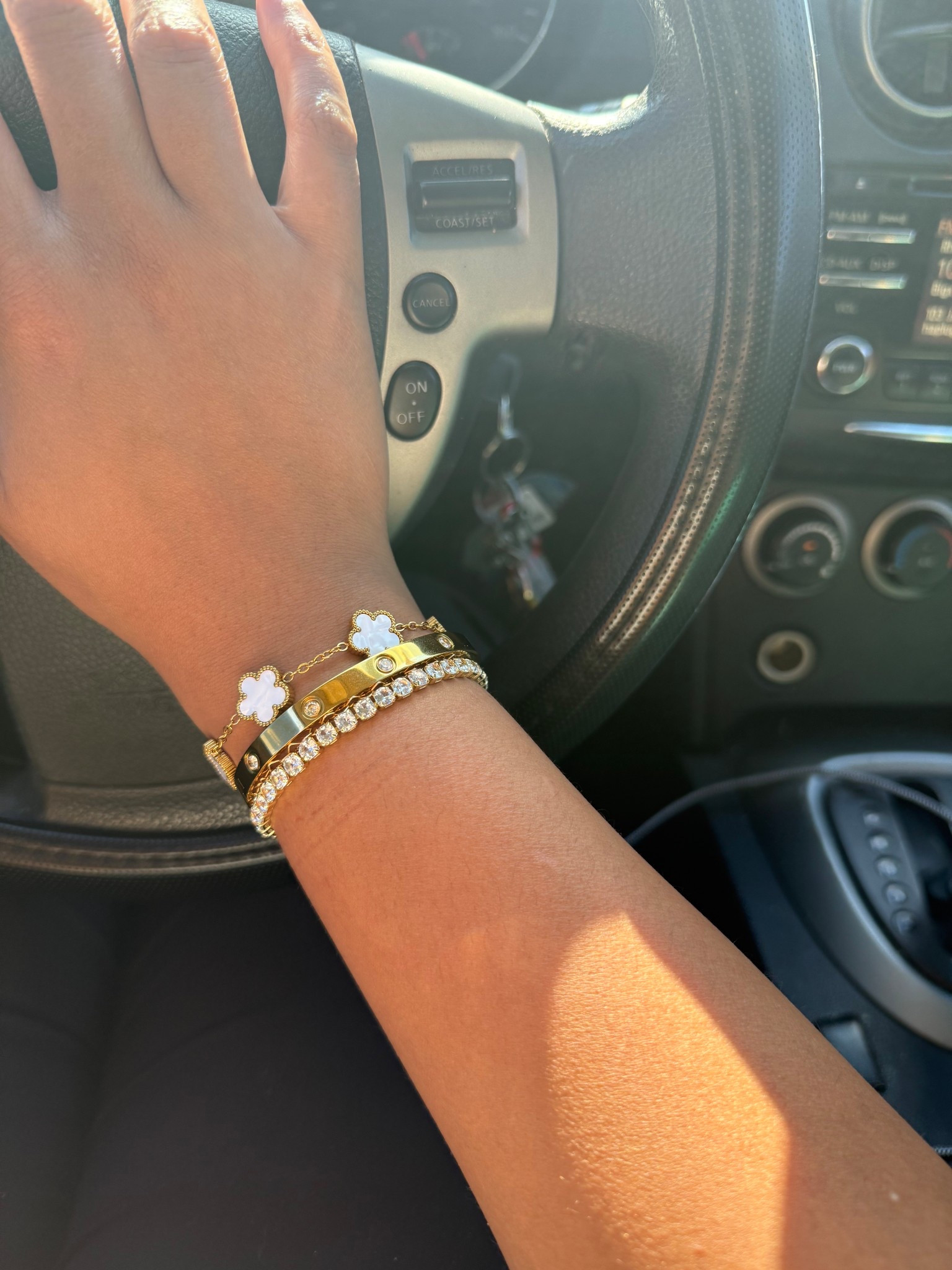 I’m obsessed with this gold bracelet stack. 3 for 1 is such a steal!

#LTKStyleTip #LTKFindsUnder50 #LTKFindsUnder100