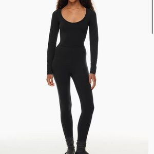 aritzia wilfred free maxe jumpsuit🖤 | Poshmark