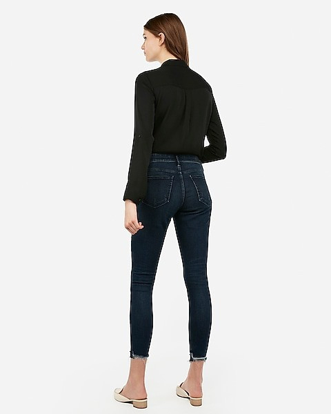 mid rise denim perfect curves raw hem ankle leggings | Express