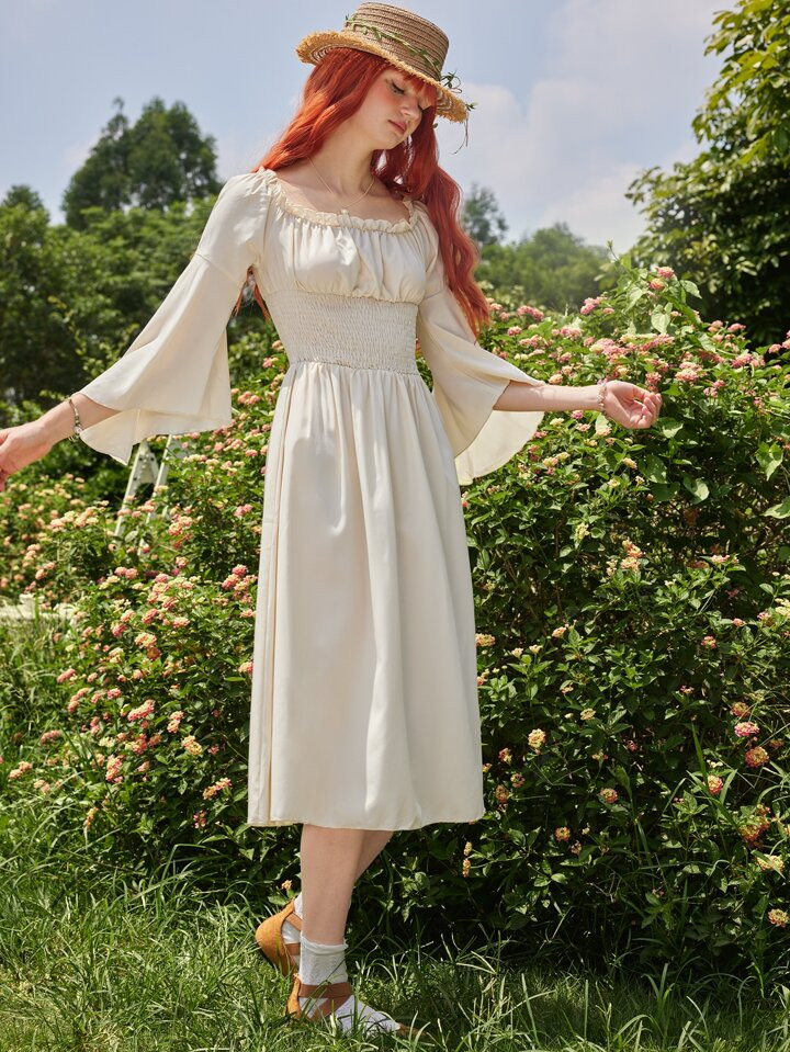 Fairycore Solid Ruched Bust Flounce Sleeve Dress | SHEIN