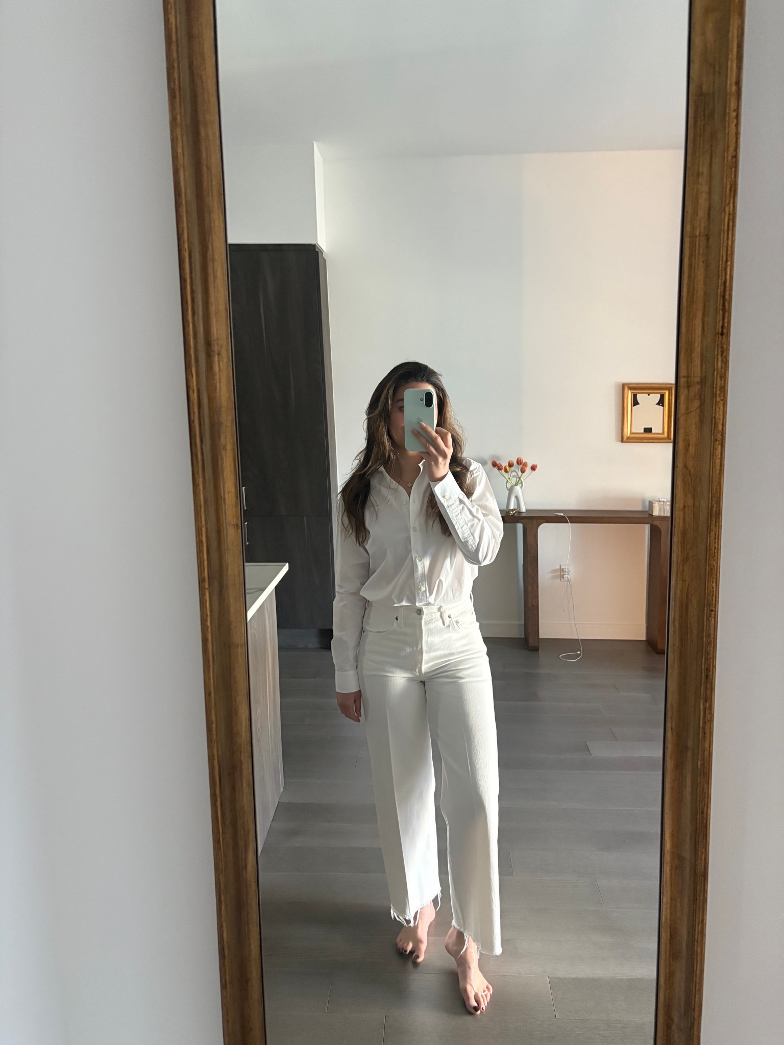 Today’s workkk lewwkkk, all white everything. Also love a baggy high waisted jean 🐑 tagged some similar items too! 

#LTKStyleTip #LTKWedding #LTKWorkwear